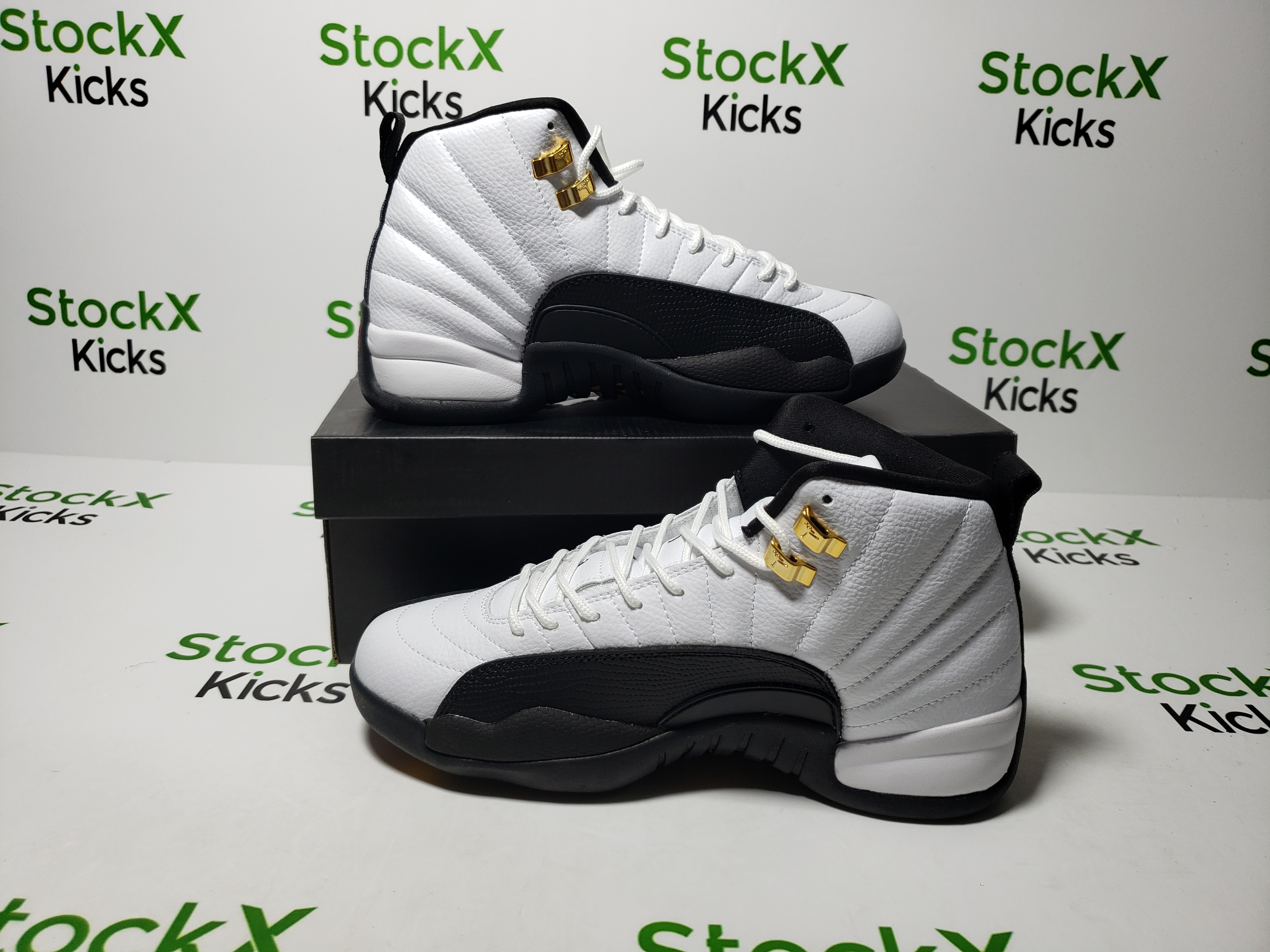 PK God Batch Air Jordan 12 Retro Royalty Taxi 12881427-170 review Stockxkicks 01