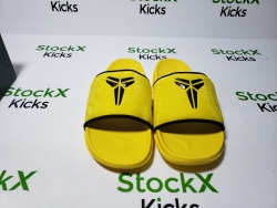 Nike Kobe Bryant x Offcourt Slide Black Yellow IF2870-700 review Stockxkicks 05