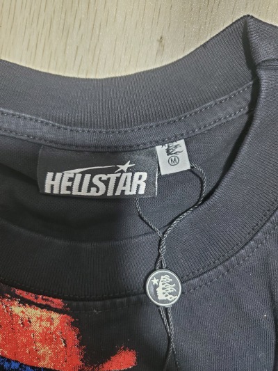 Hellstar T-Shirt Halloween Star Superhero (NFC) EG6705 review Stockxkicks 00