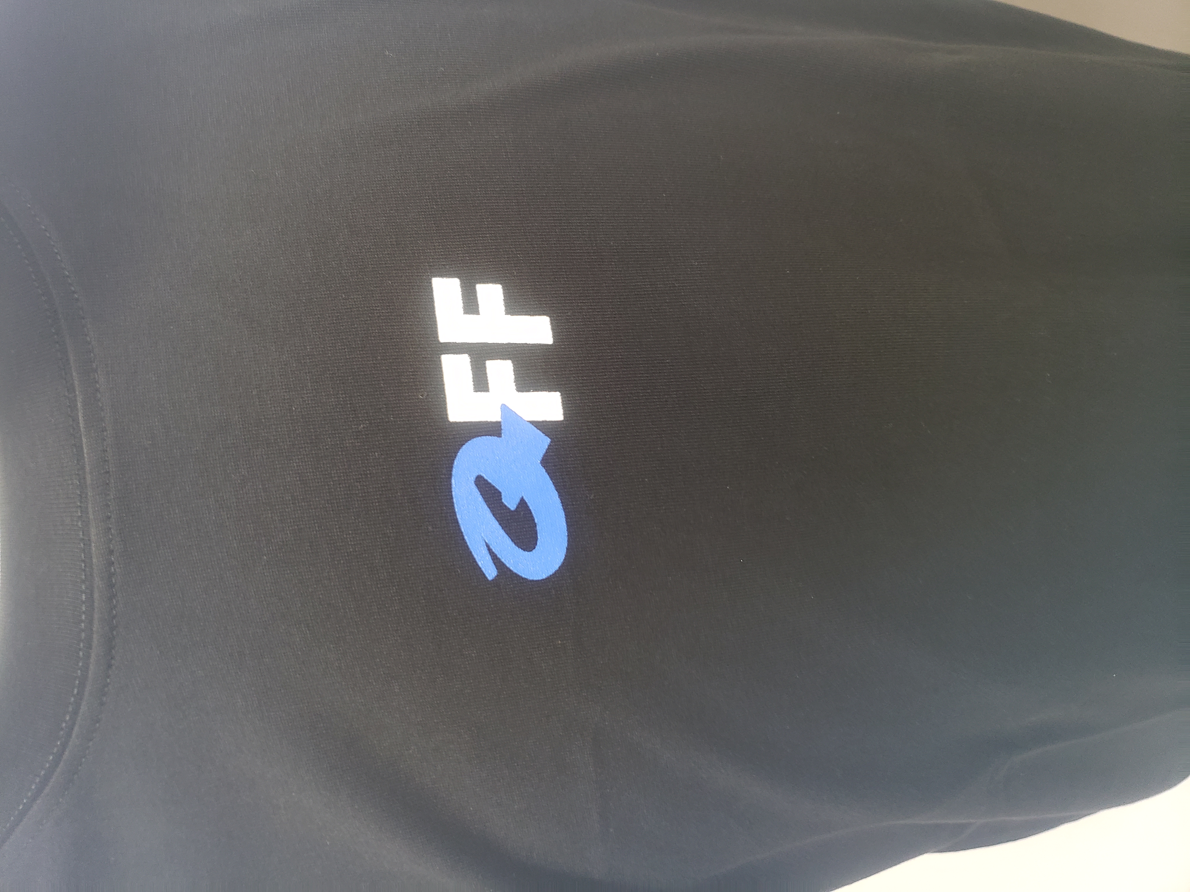 Off White Embroidered logo arrows T-Shirt 0543 review Stockxkicks 02