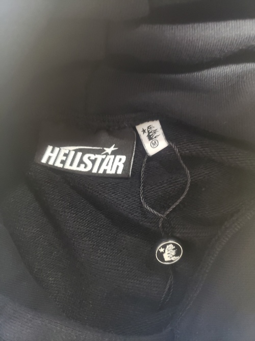 Hellstar Airbrushed Skull Hoodie Black CK24121904 review 
