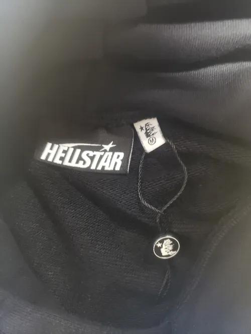 Hellstar Airbrushed Skull Hoodie Black CK24121904 review 