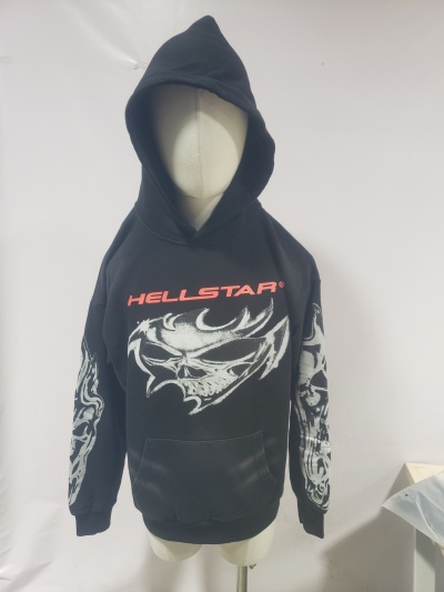 Hellstar Airbrushed Skull Hoodie Black CK24121904 review Stockxkicks 01