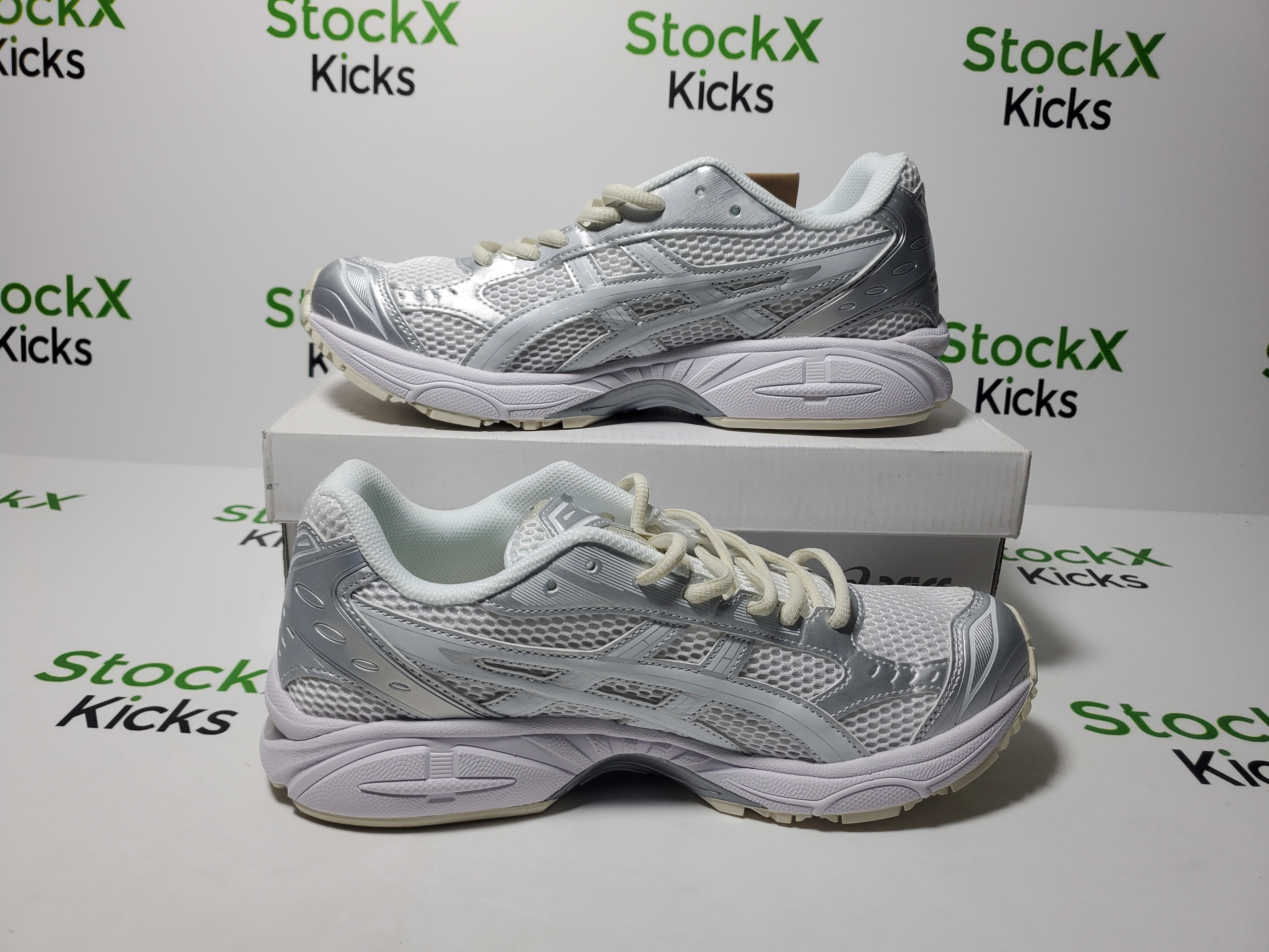 ASICS Gel-Kayano 14JJJJound Silver White 1201A457-100 review Stockxkicks 01