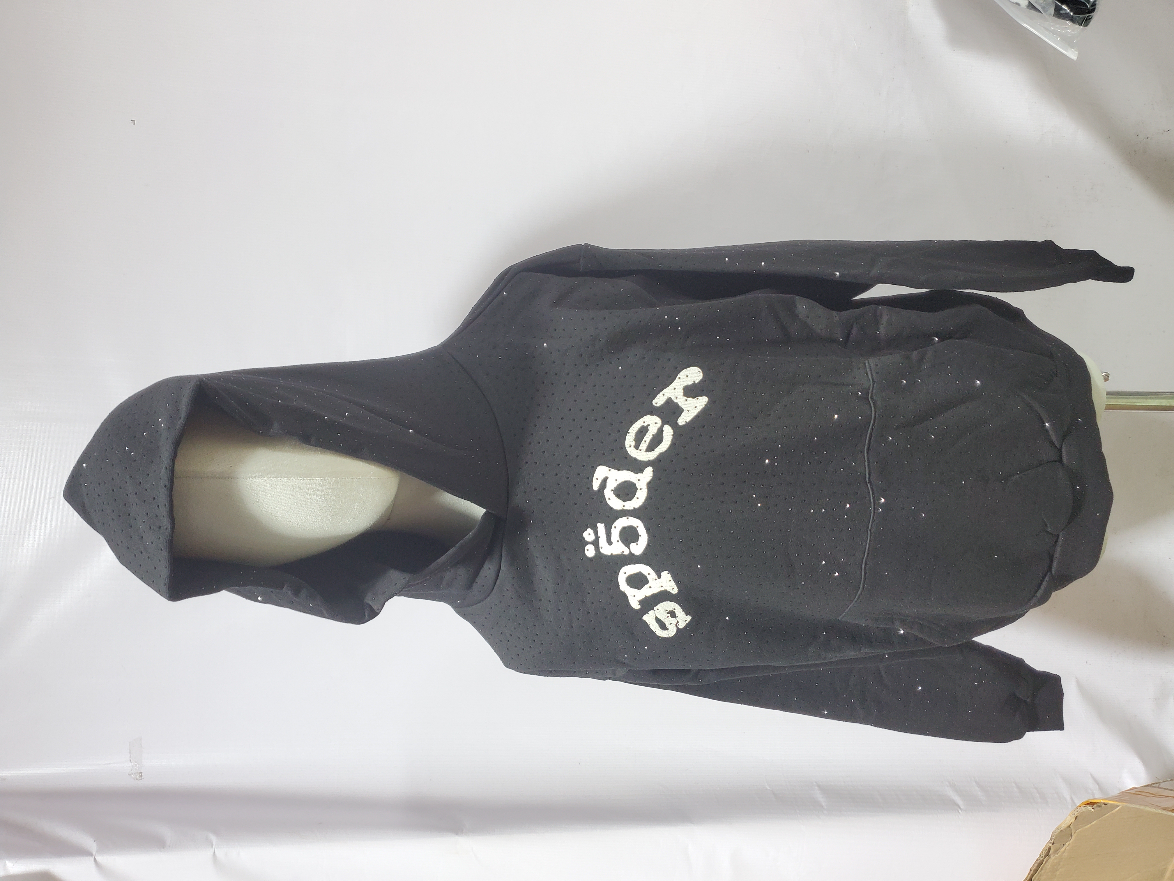 Sp5der VVS Hoodie Black YZ GE961 review Stockxkicks 01