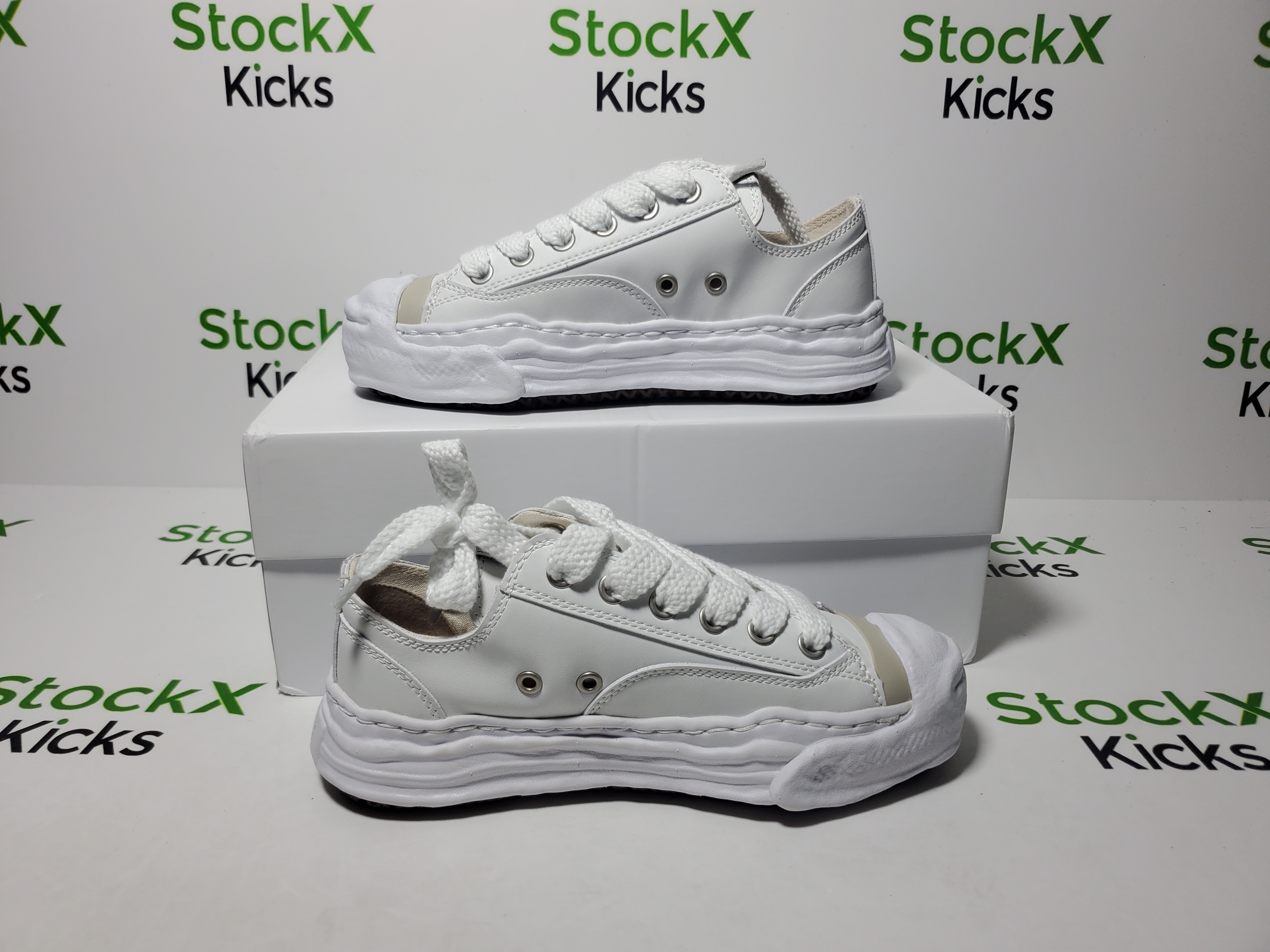 MIHARA YASUHIRO White NO.780 review 1