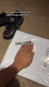 Balenciaga Runner Sneaker x Under Armour Black 813793 WRUCU 1000 review escap