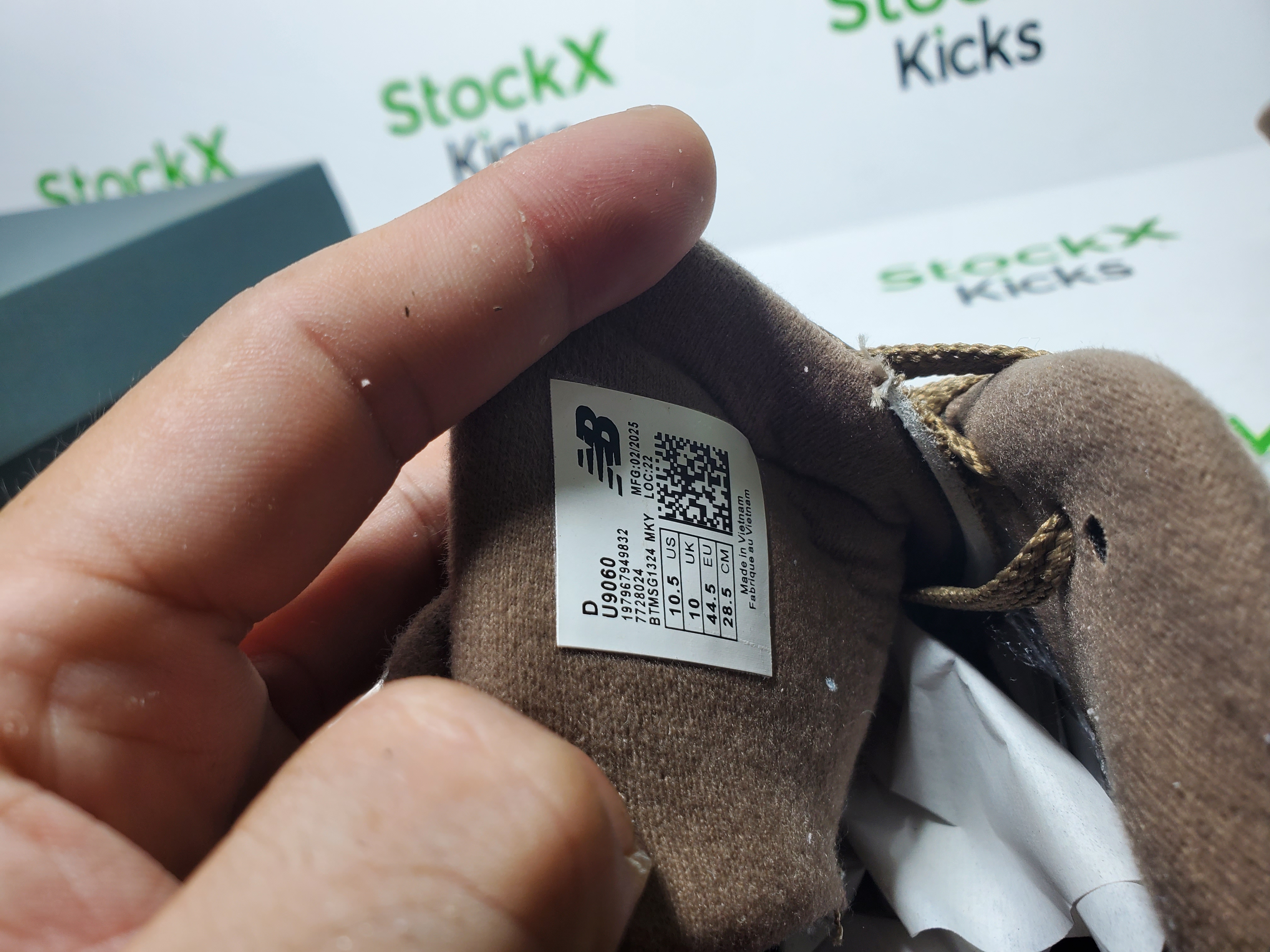 New Balance 9060 x Bodega Age of Discovery U9060BD1 review Stockxkicks 06