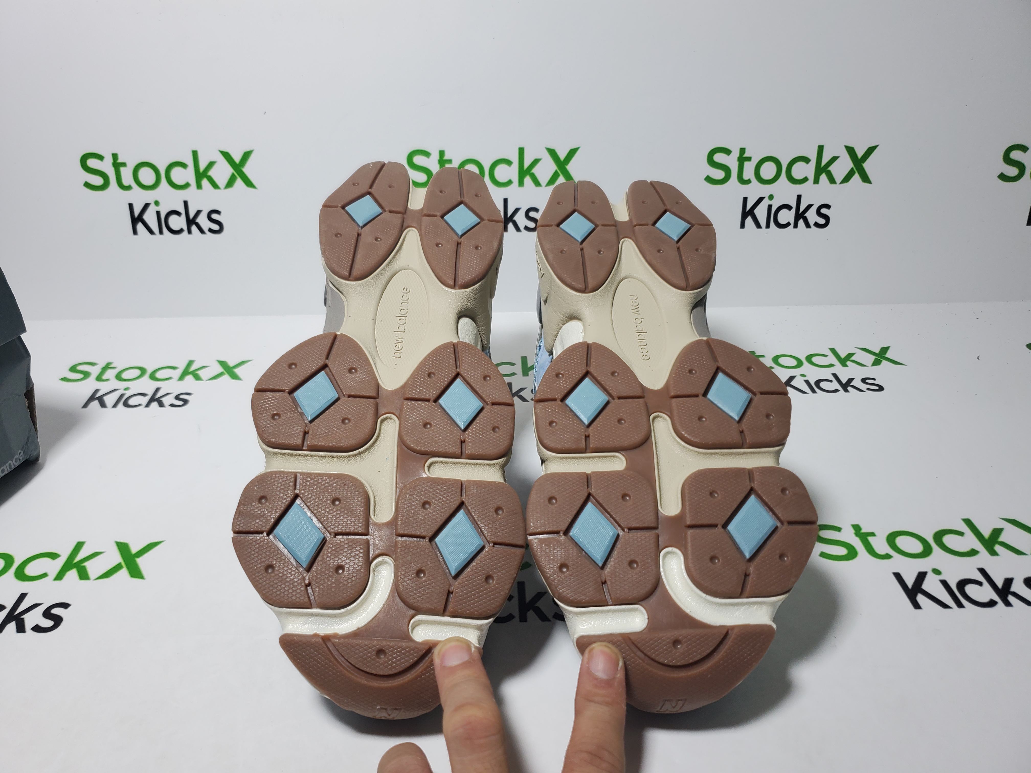 New Balance 9060 x Bodega Age of Discovery U9060BD1 review Stockxkicks 05