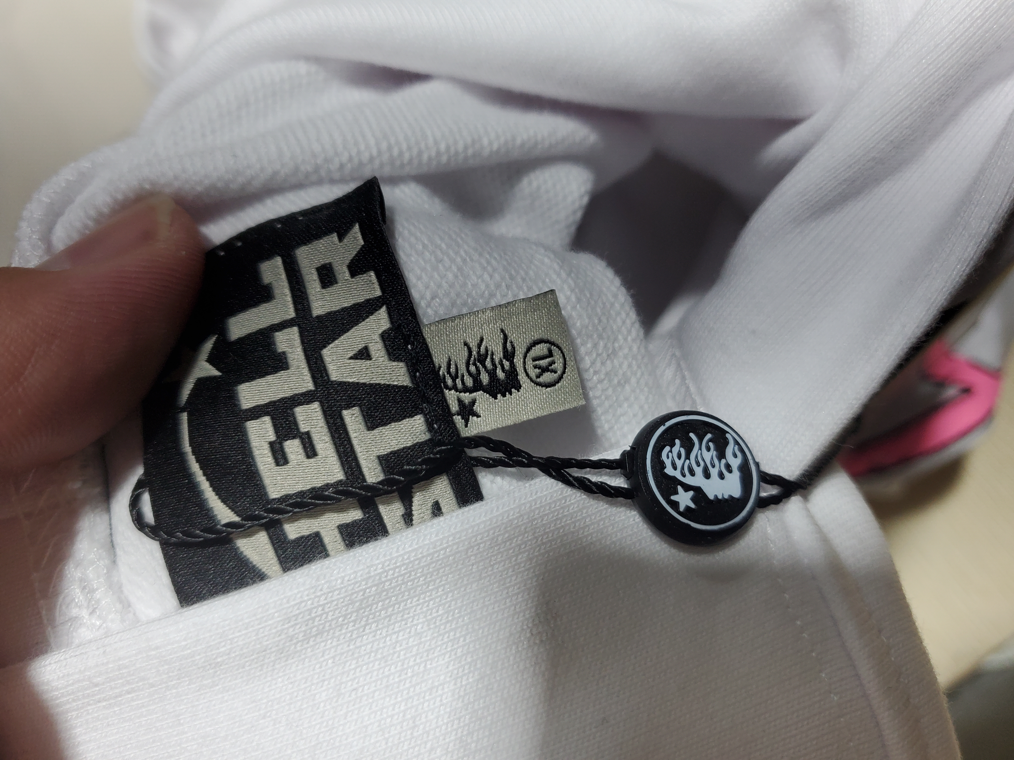 Hellstar Hoodie White review Stockxkicks 00