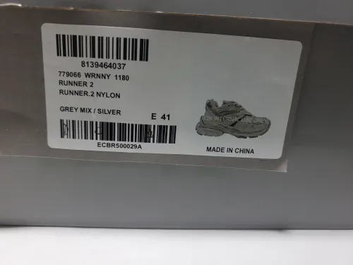 Balenciaga Runner 2.0 Grey Silver 779064 WRNNY 1180 review 