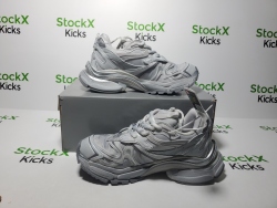 Balenciaga Runner 2.0 Grey Silver 779064 WRNNY 1180 review Stockxkicks 03