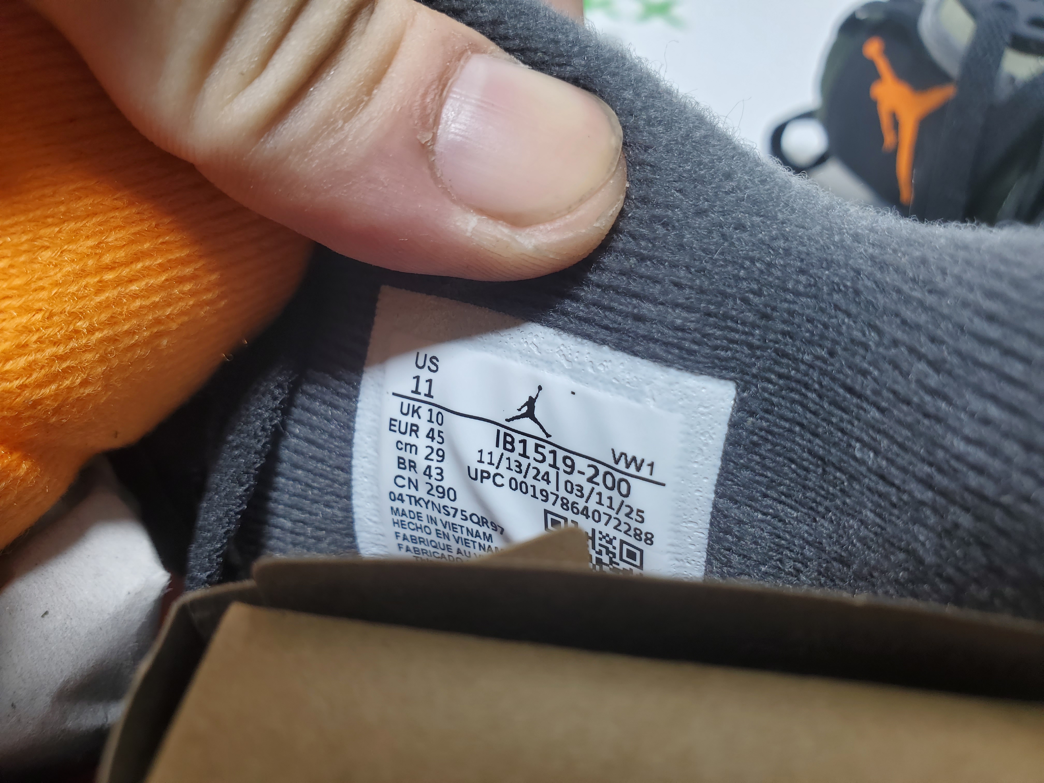 PK God Batch Air Jordan 4 Retro Undefeated (2025) IB1854-200 review Stockxkicks 06