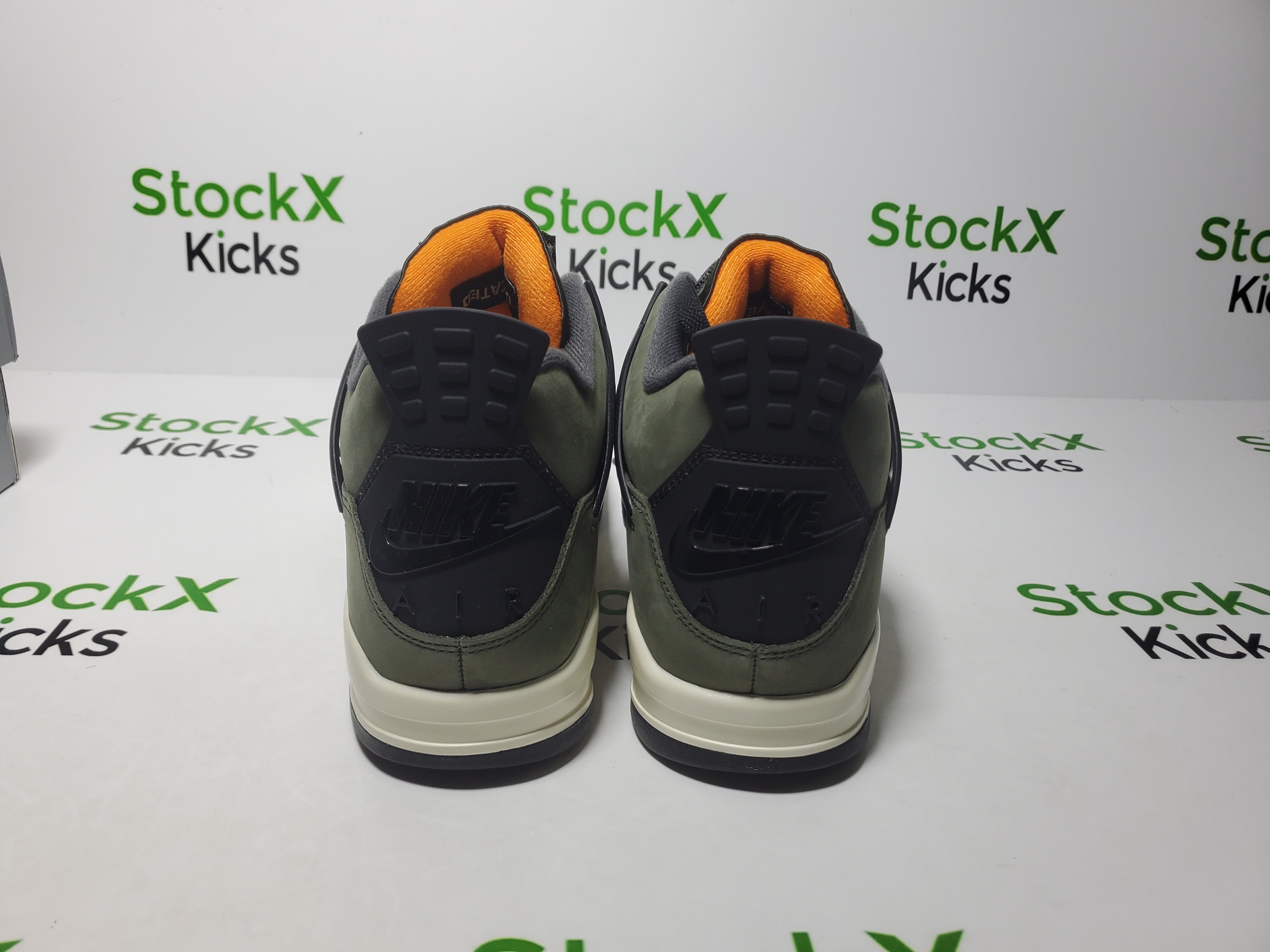 PK God Batch Air Jordan 4 Retro Undefeated (2025) IB1854-200 review Stockxkicks 03