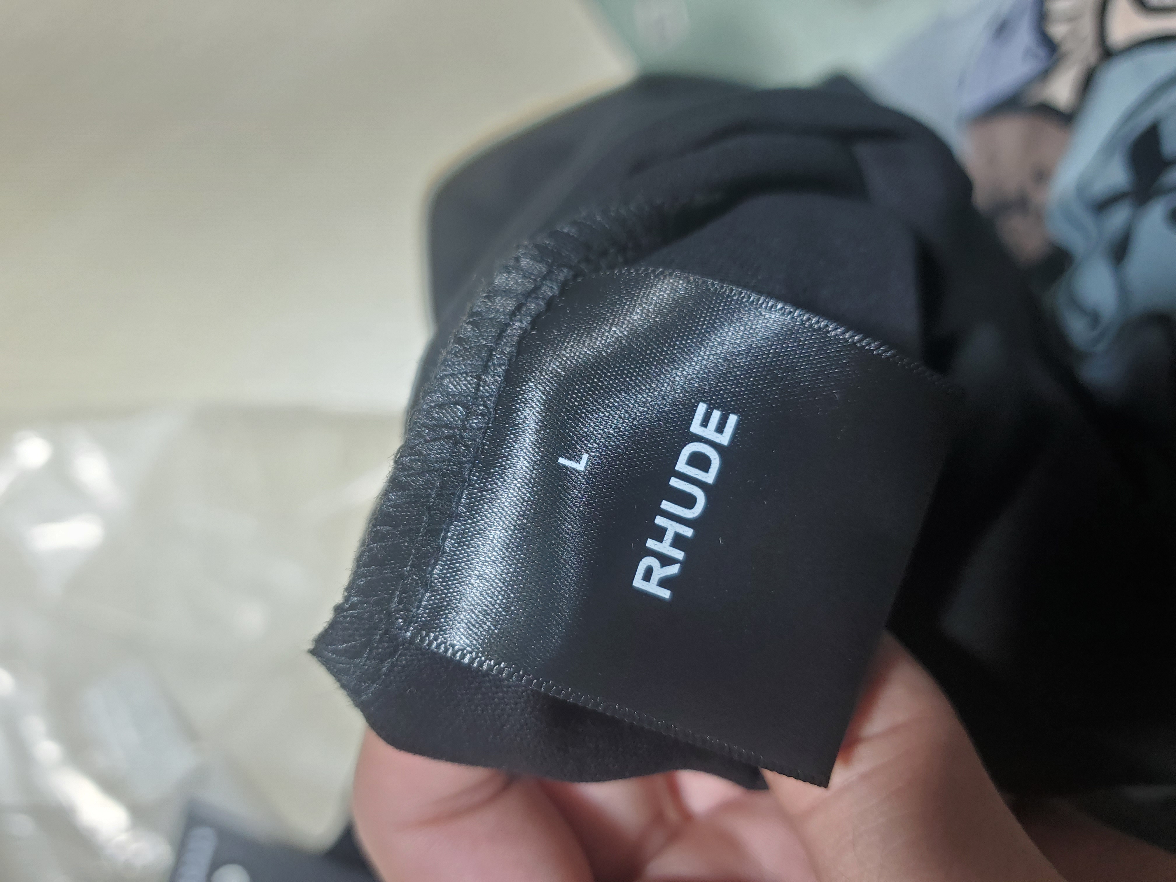 RHUDE DT4087 T-shirt review Stockxkicks 03