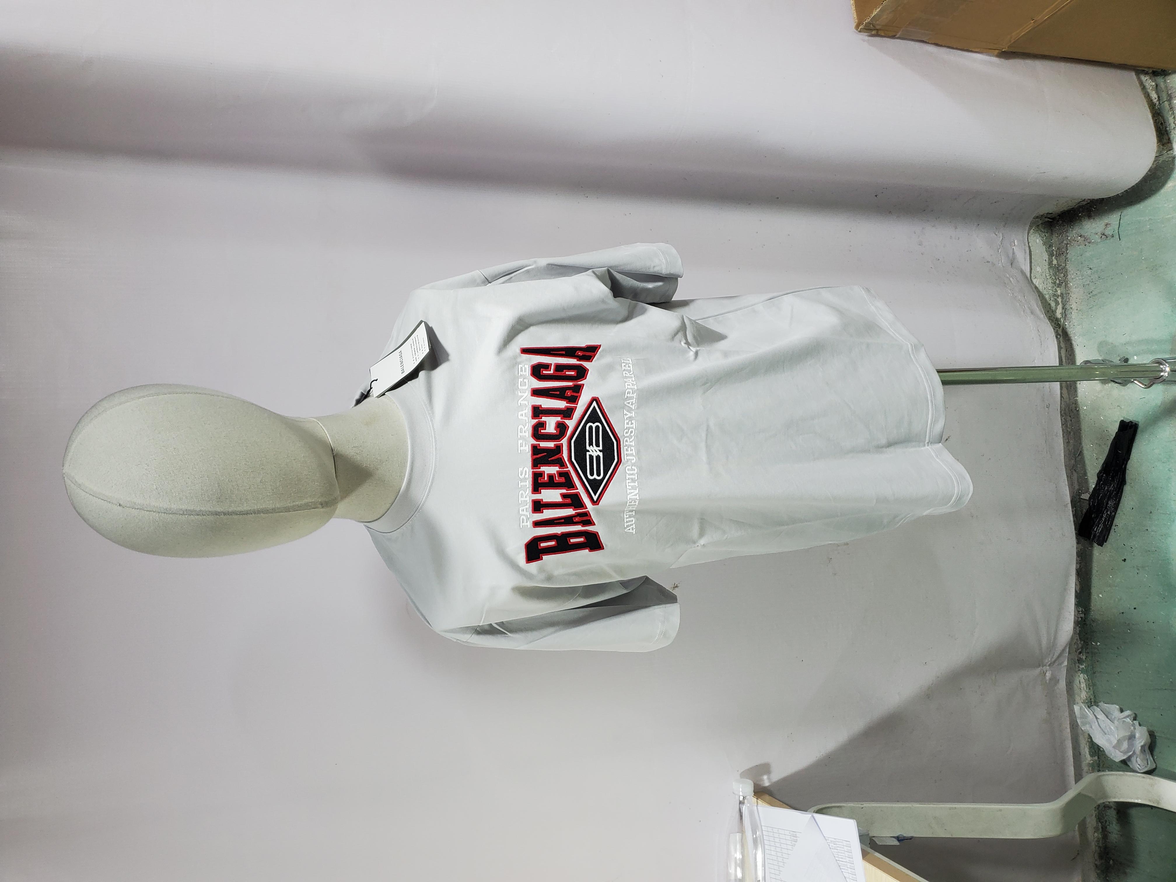 Balenciaga T-Shirt  KT2338 review Stockxkicks 01