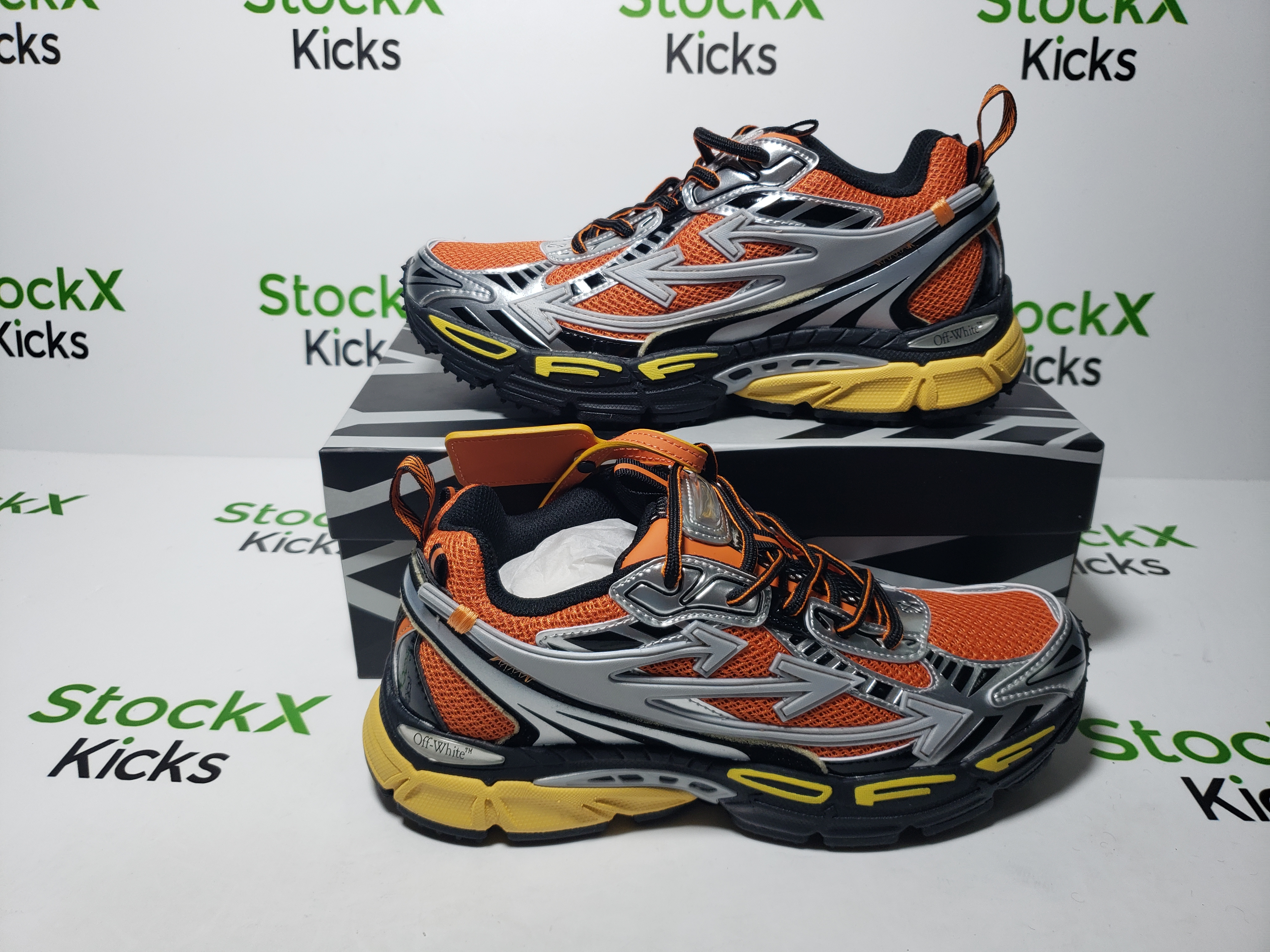 Off White Be Right Back Sneakers Orange OMIA295S25 FAB00 17225 review Stockxkicks 01