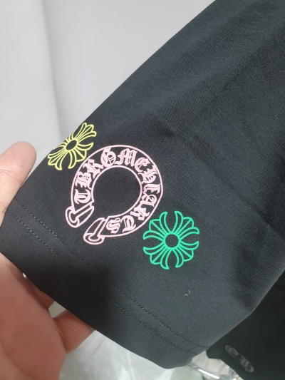 Chrome Hearts Multi Color Cross T-shirt Black/White review Stockxkicks 02