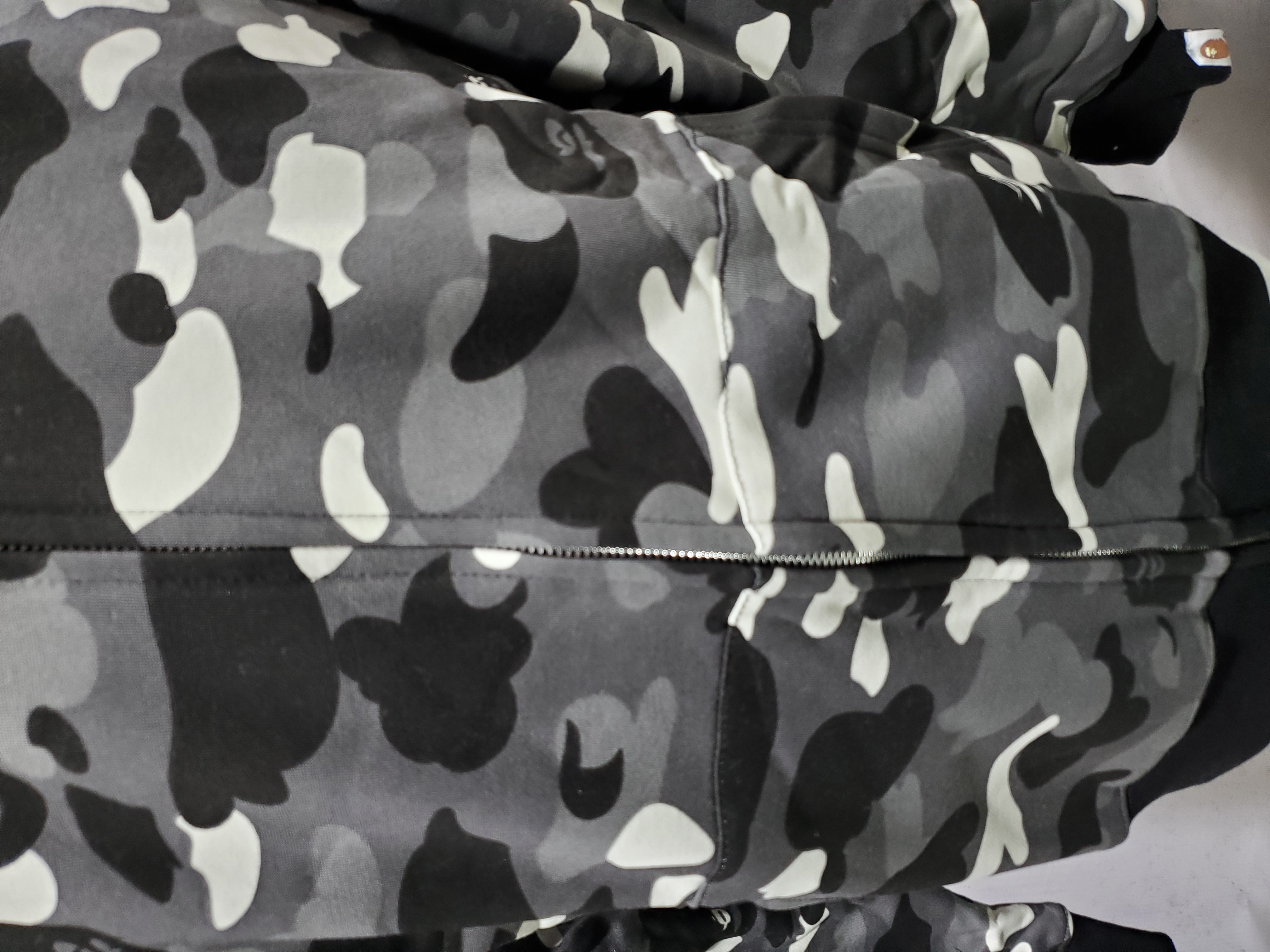 BAPE Space Camo Shark WGM Full-Zip Hoodie Black review Stockxkicks 02