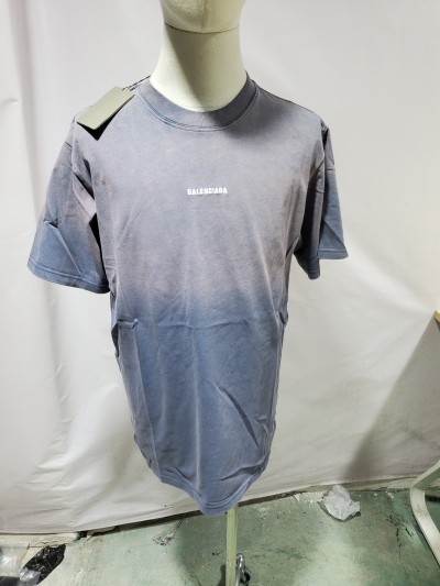 Balenciaga T-Shirt KT2395 review Stockxkicks 01