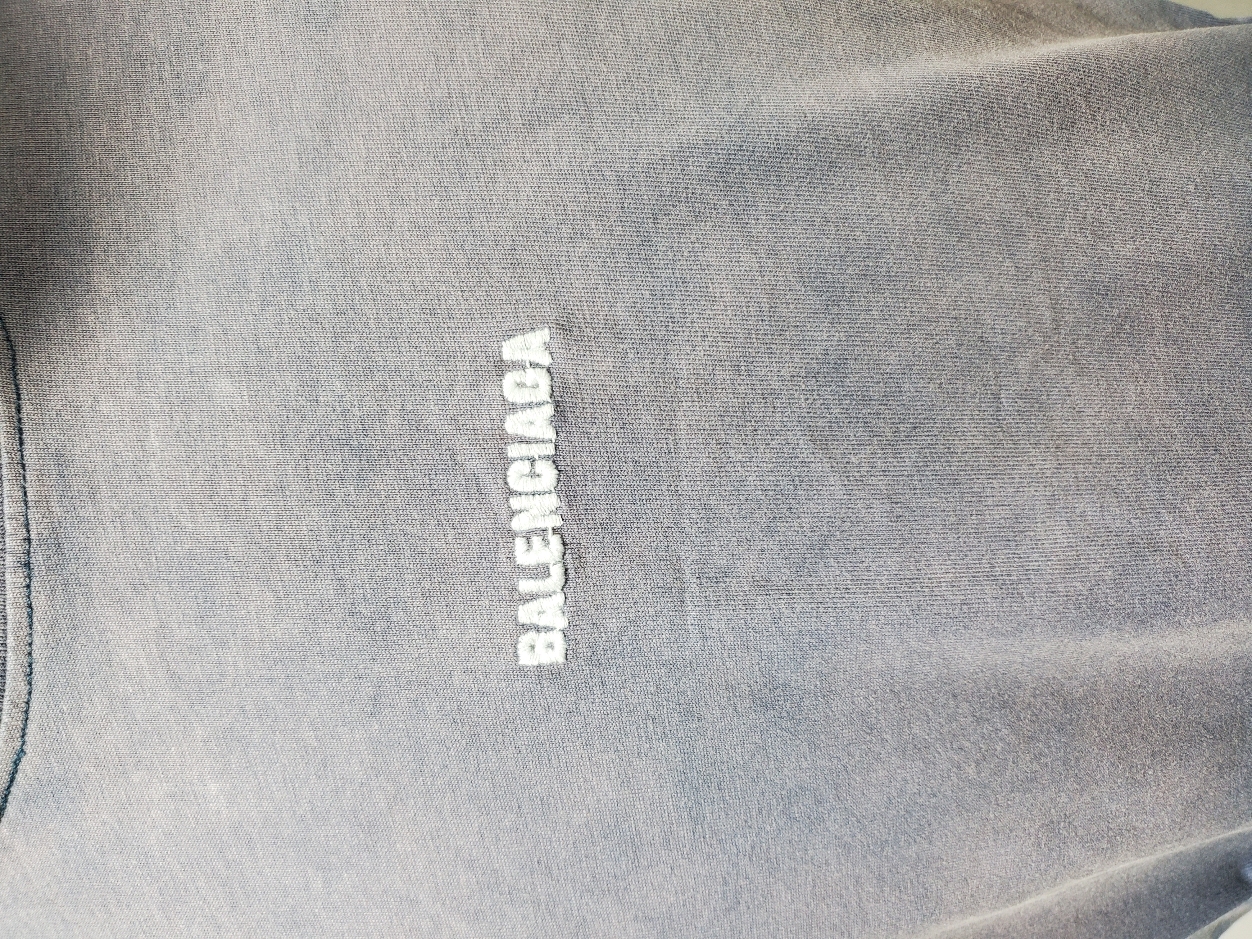 Balenciaga T-Shirt KT2395 review Stockxkicks 02