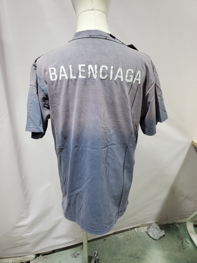 Balenciaga T-Shirt KT2395 review Stockxkicks 03