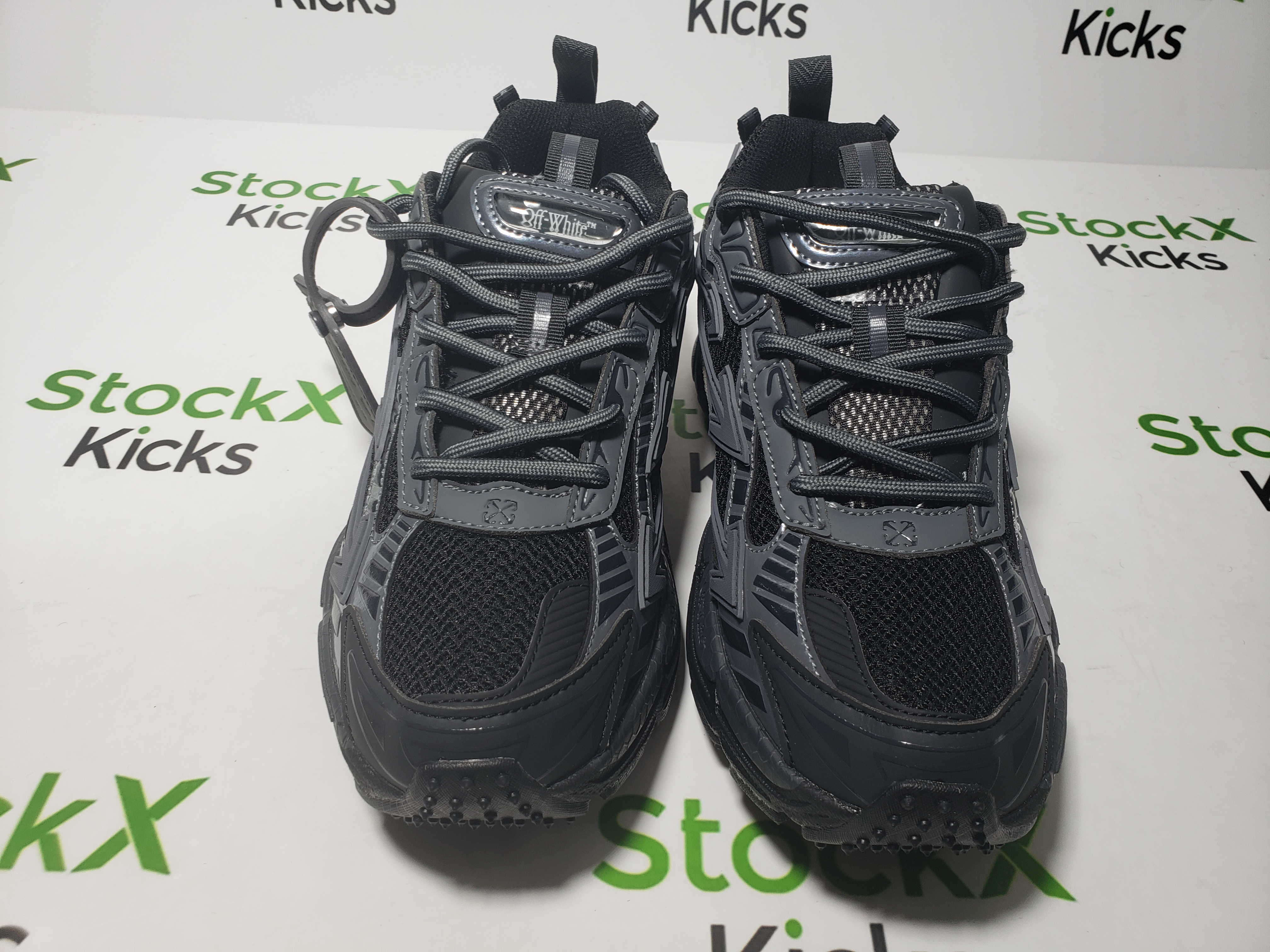 Off White Be Right Back Sneakers Black OMIA295C99 FAB00 11010 review Stockxkicks 04