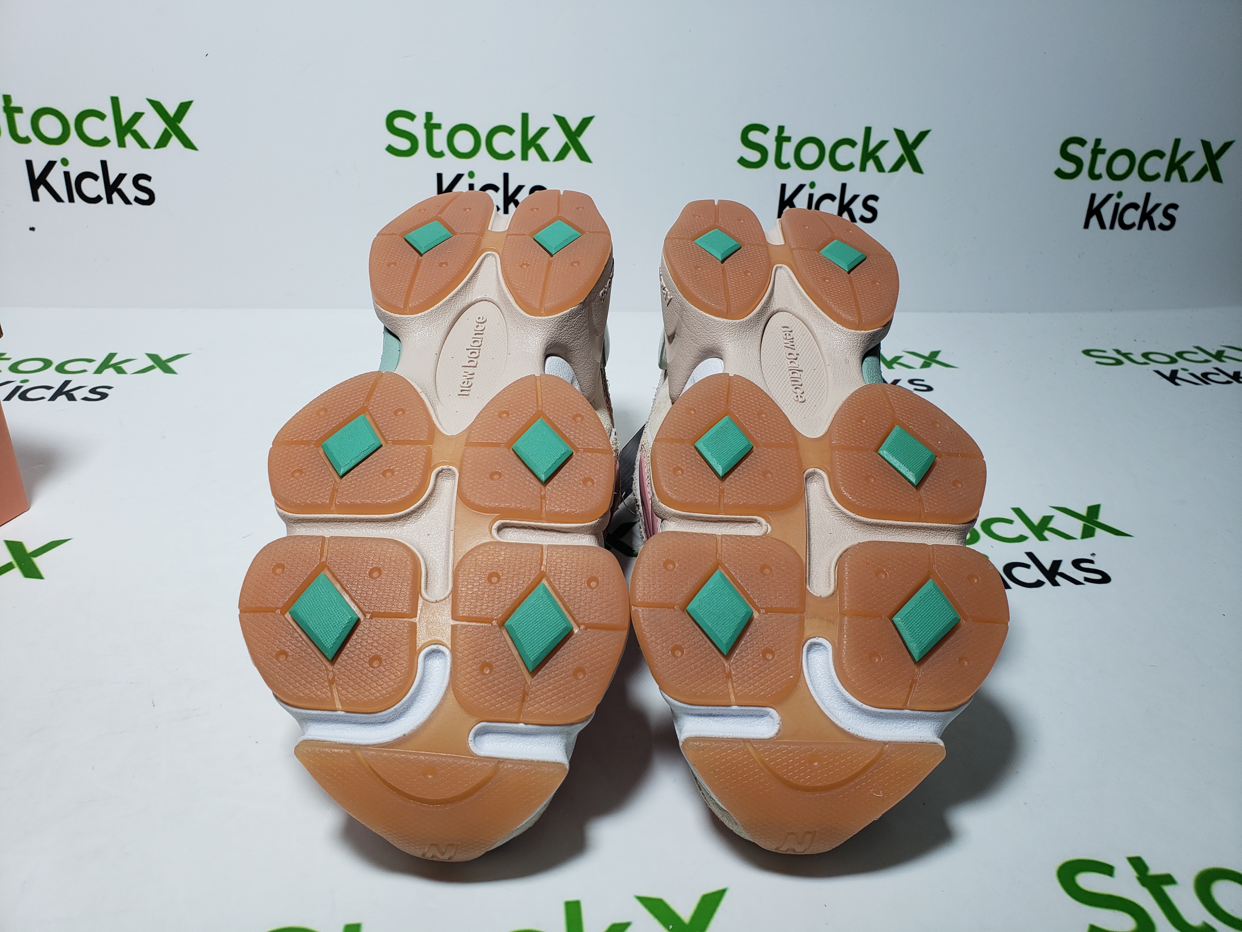 New Balance 9060 Joe Freshgoods Inside Voices Penny Cookie Pink U9060JF1 review Stockxkicks 05