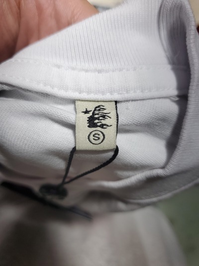 Hellstar Studios Screaming Kid T-shirt White review Stockxkicks 02