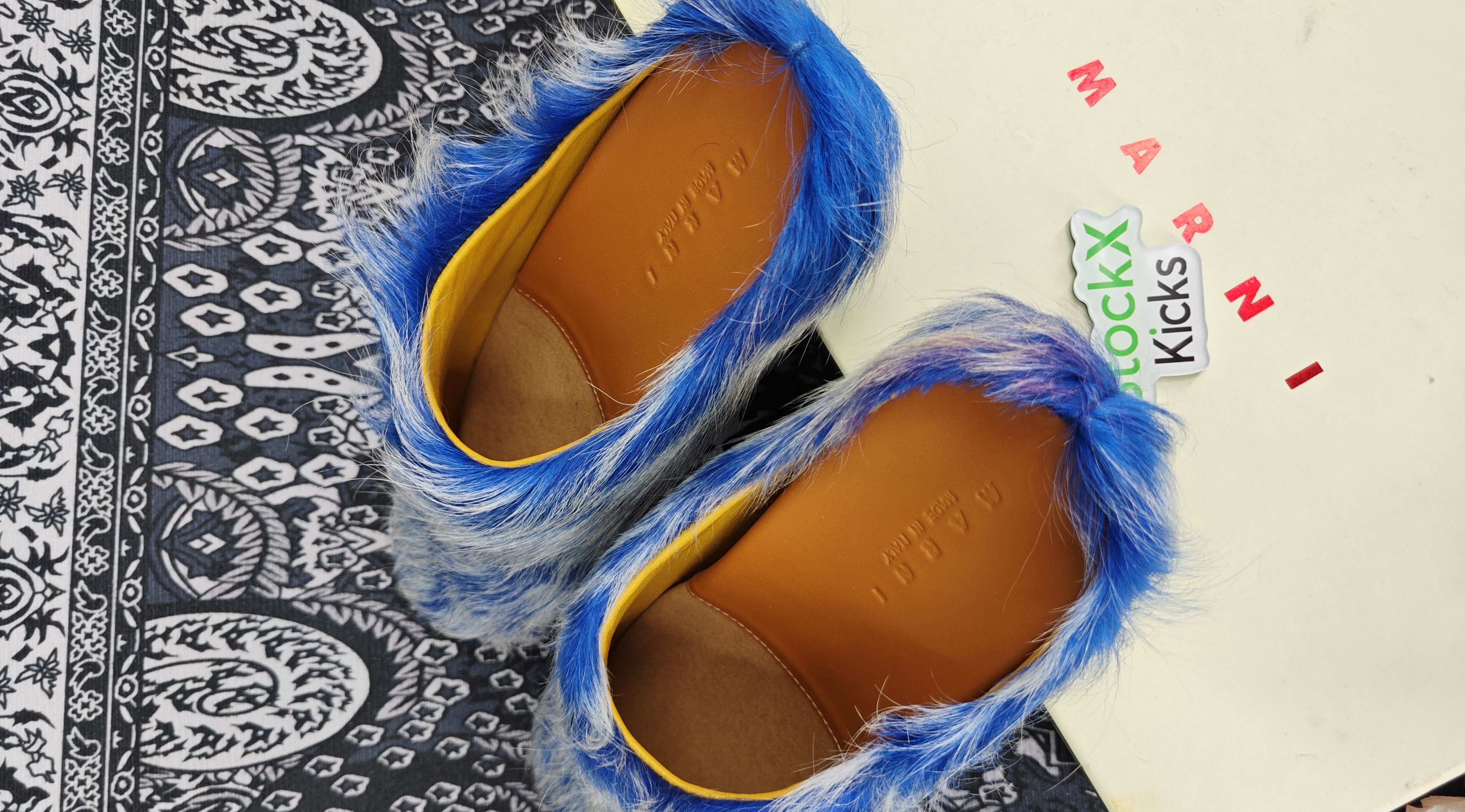 Marni Long-hair Calfskin Fussbett Tie Dye White Blue review Stockxkicks 07