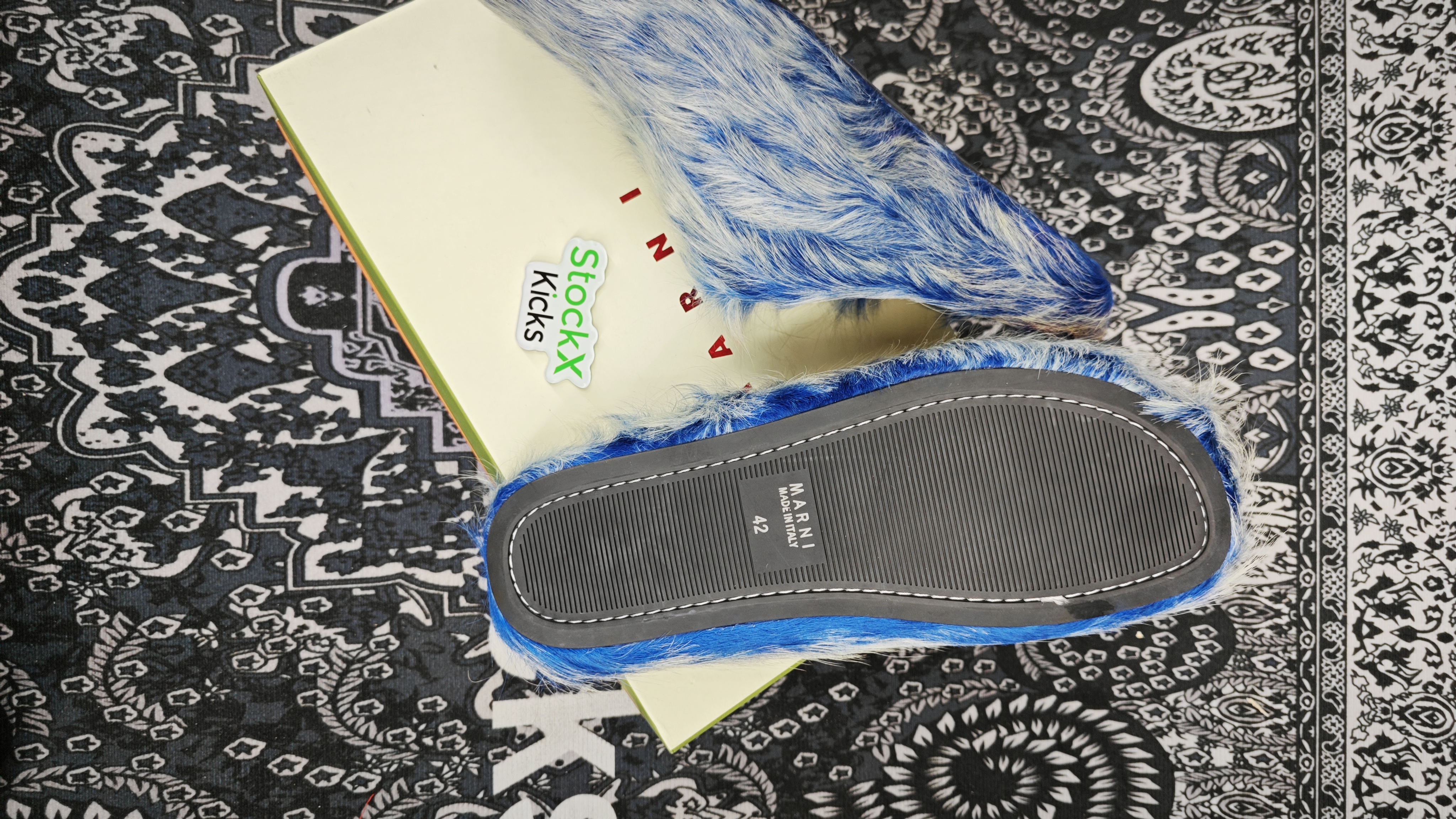 Marni Long-hair Calfskin Fussbett Tie Dye White Blue review Stockxkicks 06