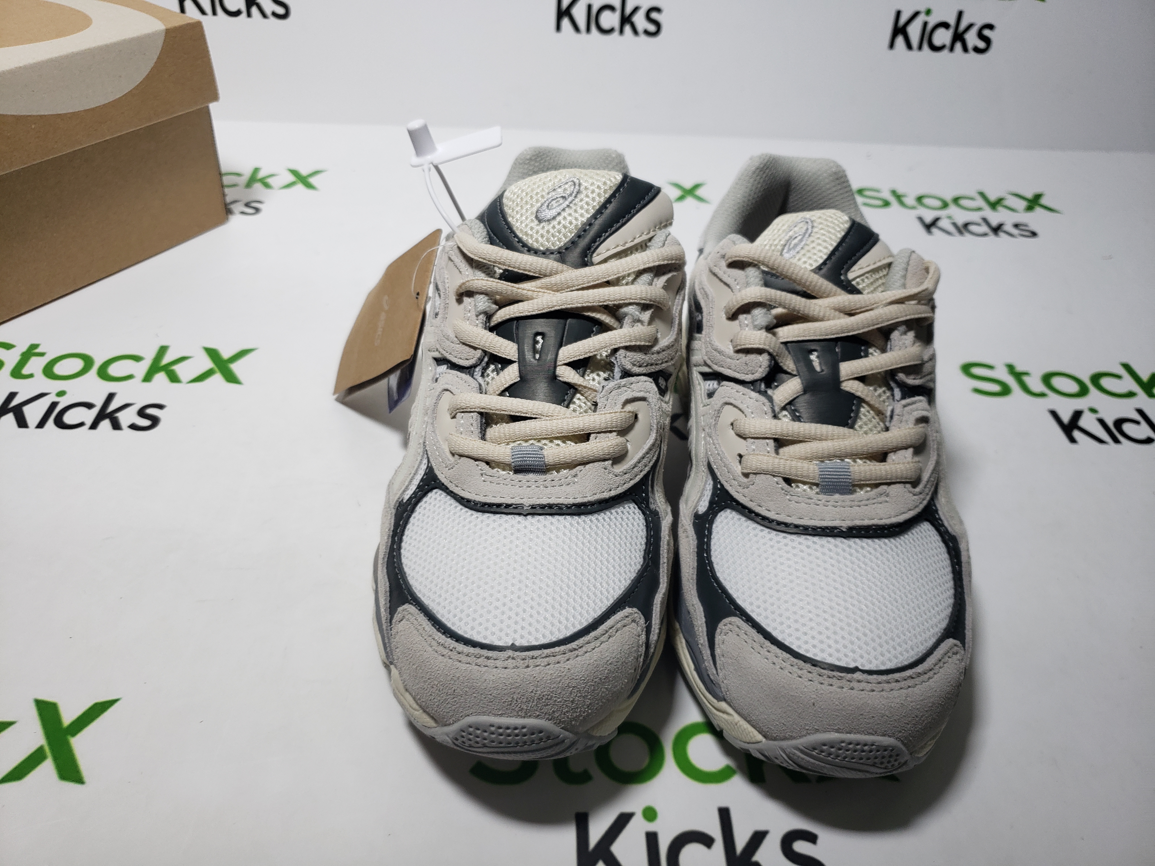 ASICS Gel-NYC Oyster Grey 1201A789-103 review Stockxkicks 04