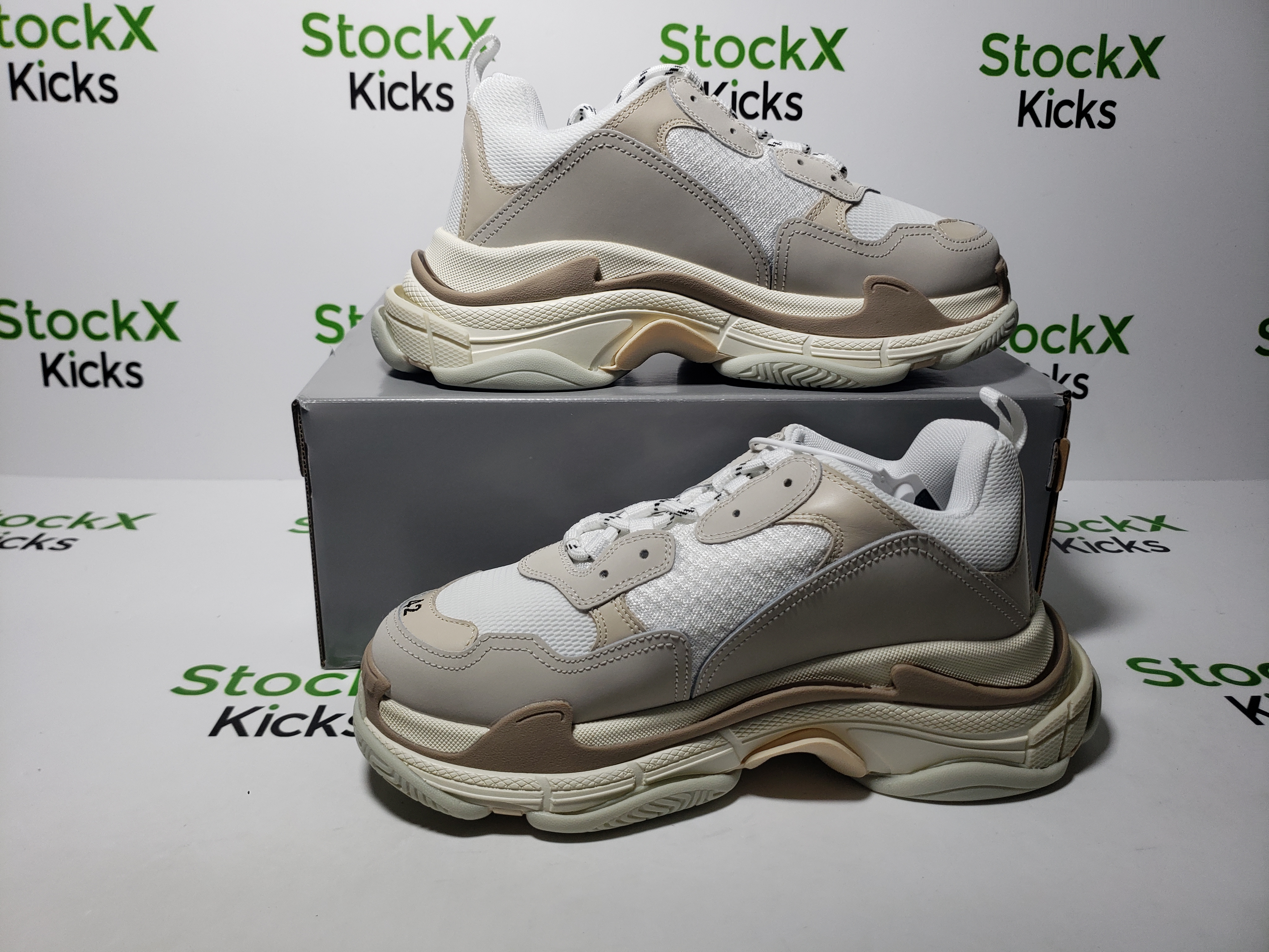 Balenciaga Triple S White Tan 534217W2CA19000 review Stockxkicks 02