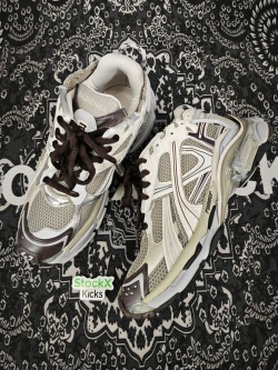 Balenciaga Runner Sneaker Grey Brown 772774 W3RMU 2000 review stockxkicks