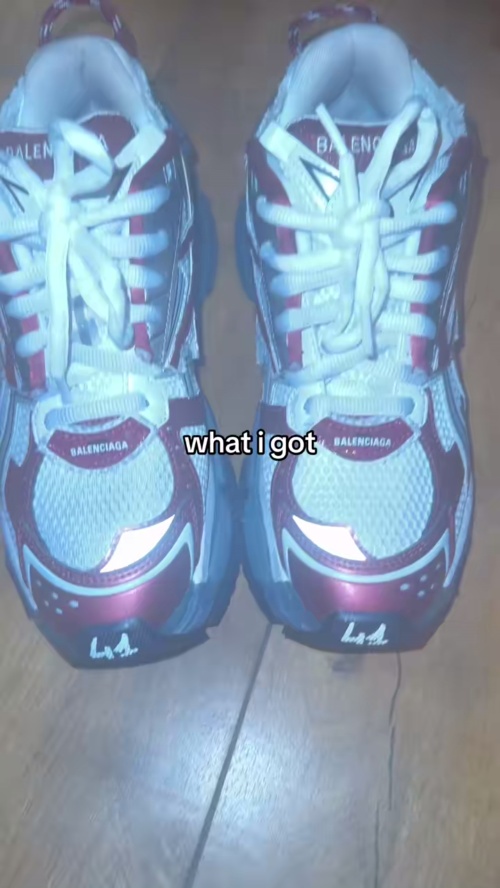 Balenciaga Runner Sneaker White Wine Red 677403 W3RB3 9069 review Ris