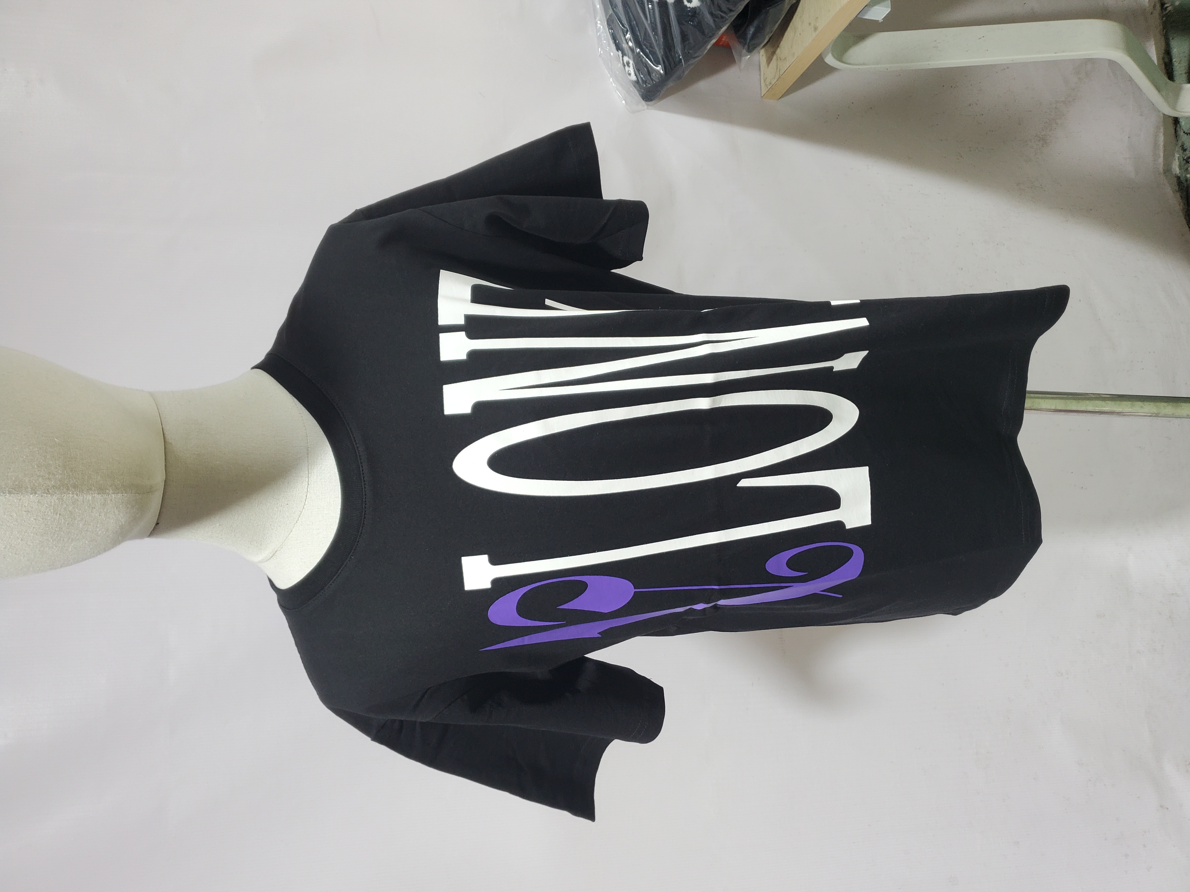 Vlone x Palm Angels T-Shirt Purple/Black review Stockxkicks 01