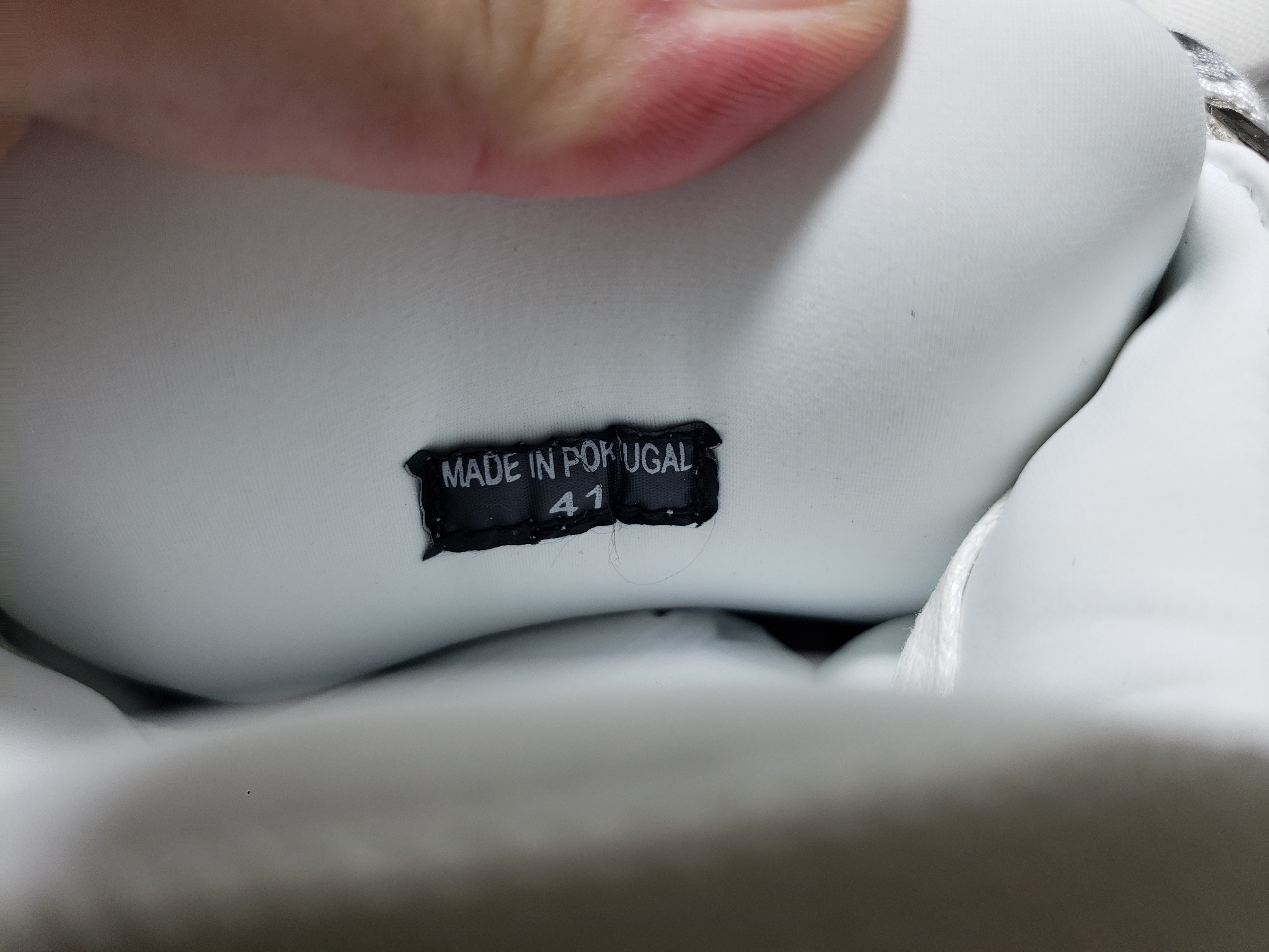 Lanvin Curb Sneaker White Grey Pale FW SKDK02 DOTS P23 review Stockxkicks 02