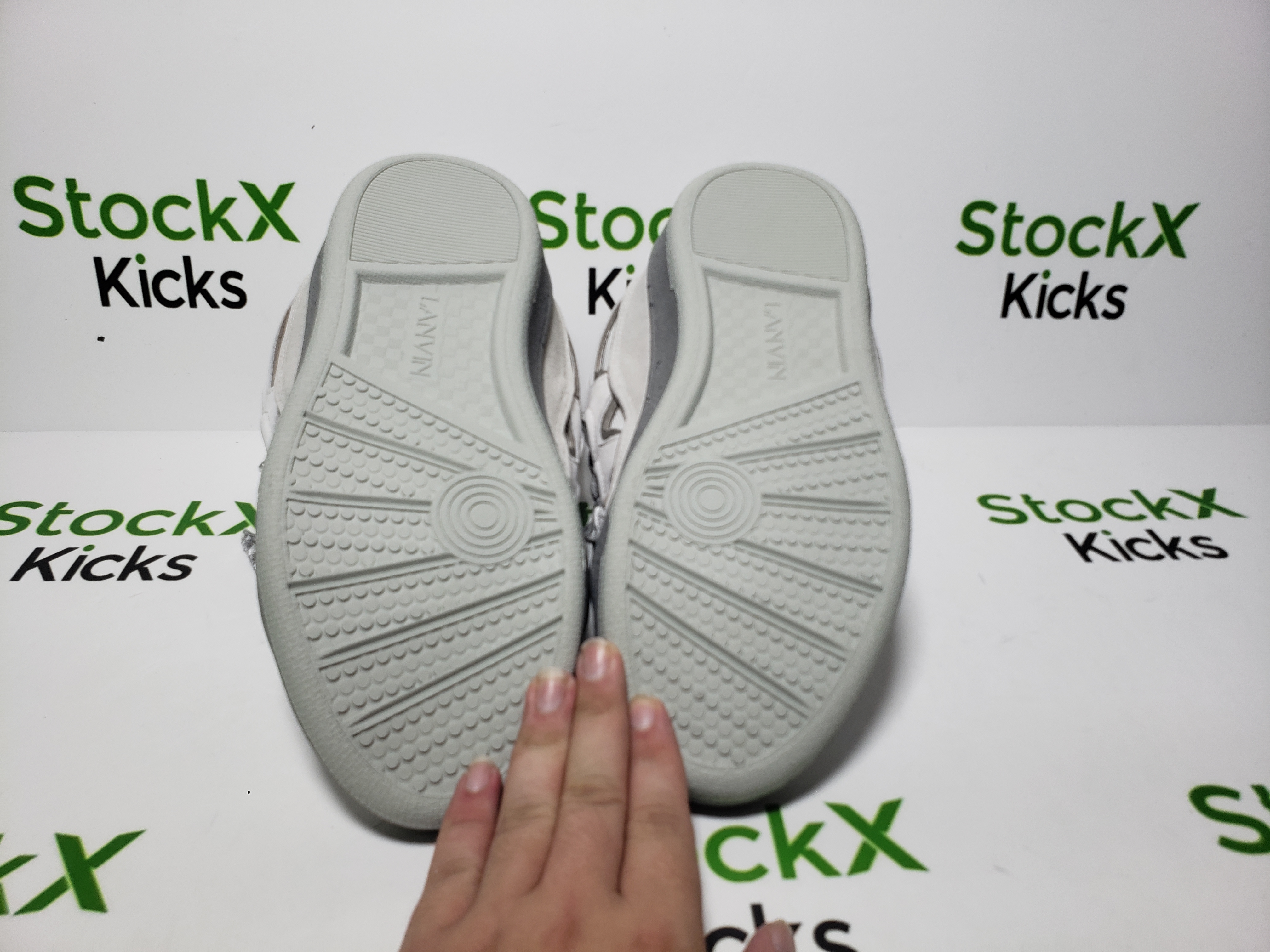 Lanvin Curb Sneaker White Grey Pale FW SKDK02 DOTS P23 review Stockxkicks 04