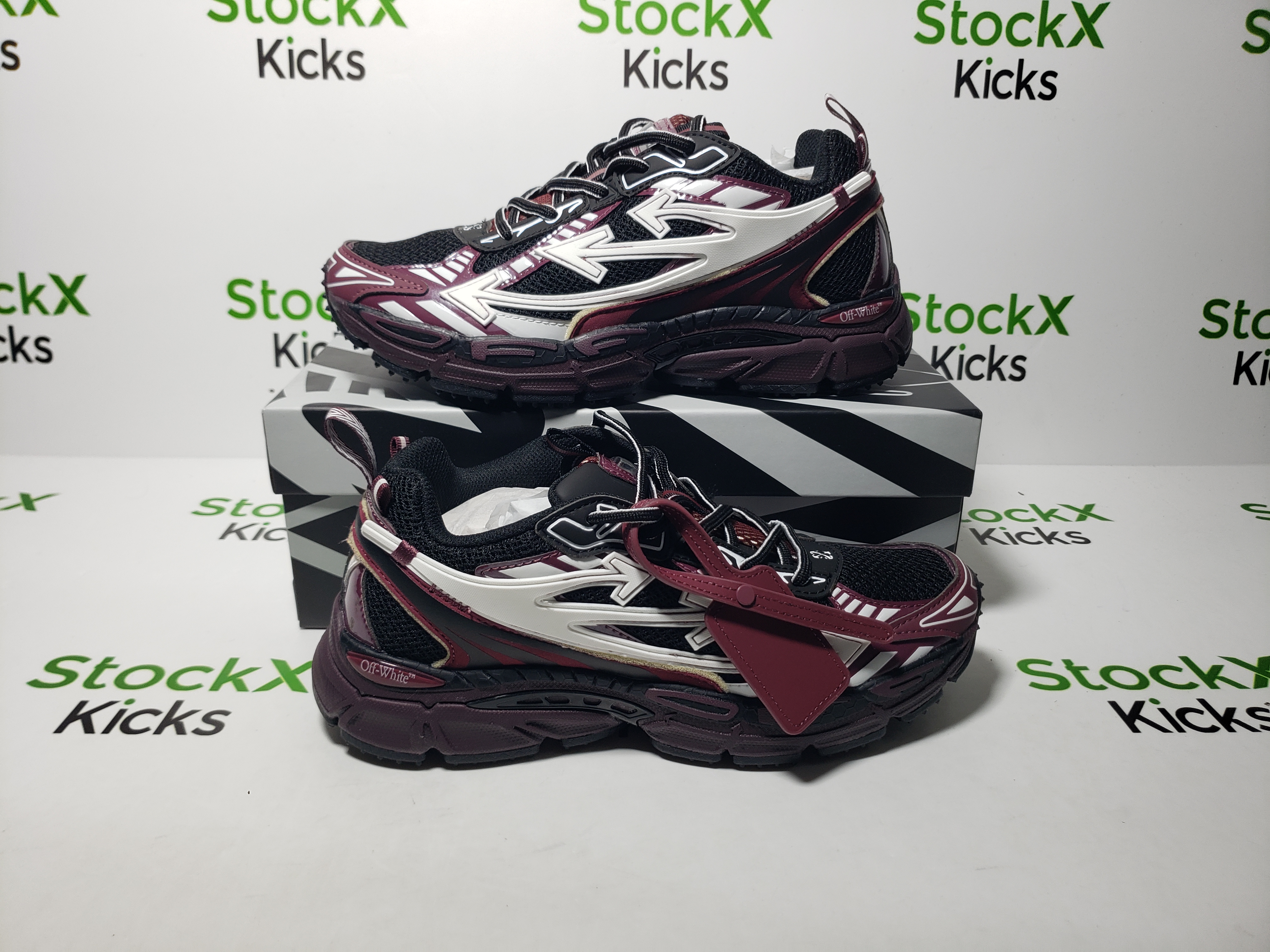 Off White Be Right Back Sneakers Black Purple Red OMIA295F24 FAB00 10012 review Stockxkicks 05