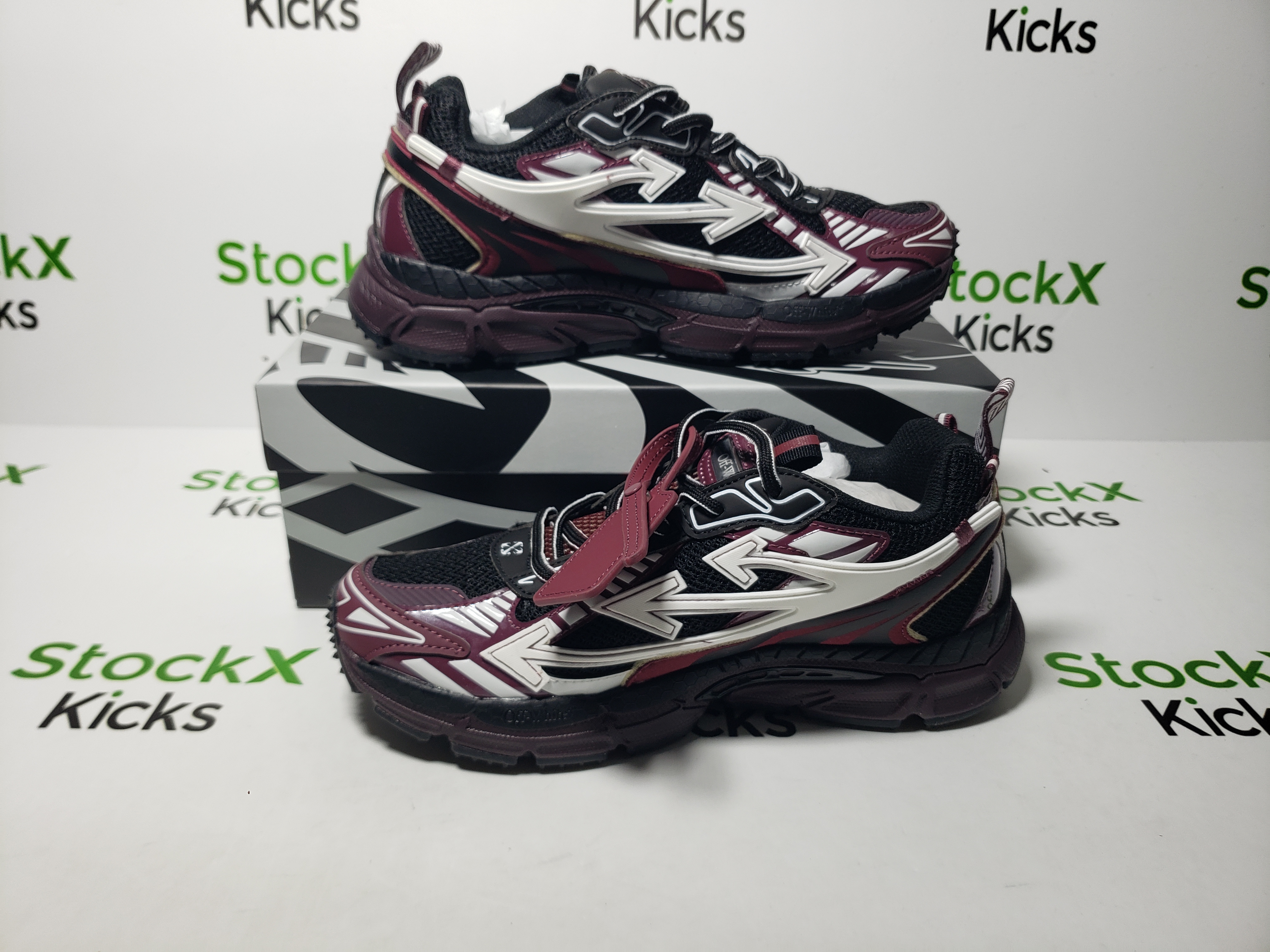Off White Be Right Back Sneakers Black Purple Red OMIA295F24 FAB00 10012 review Stockxkicks 06