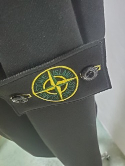 Stone Island Sweatshirt  White/Grey/Khaki/Musk green/Dark green/Olive green/Navy Blue/Black YZ 9018 review Stockxkicks 03
