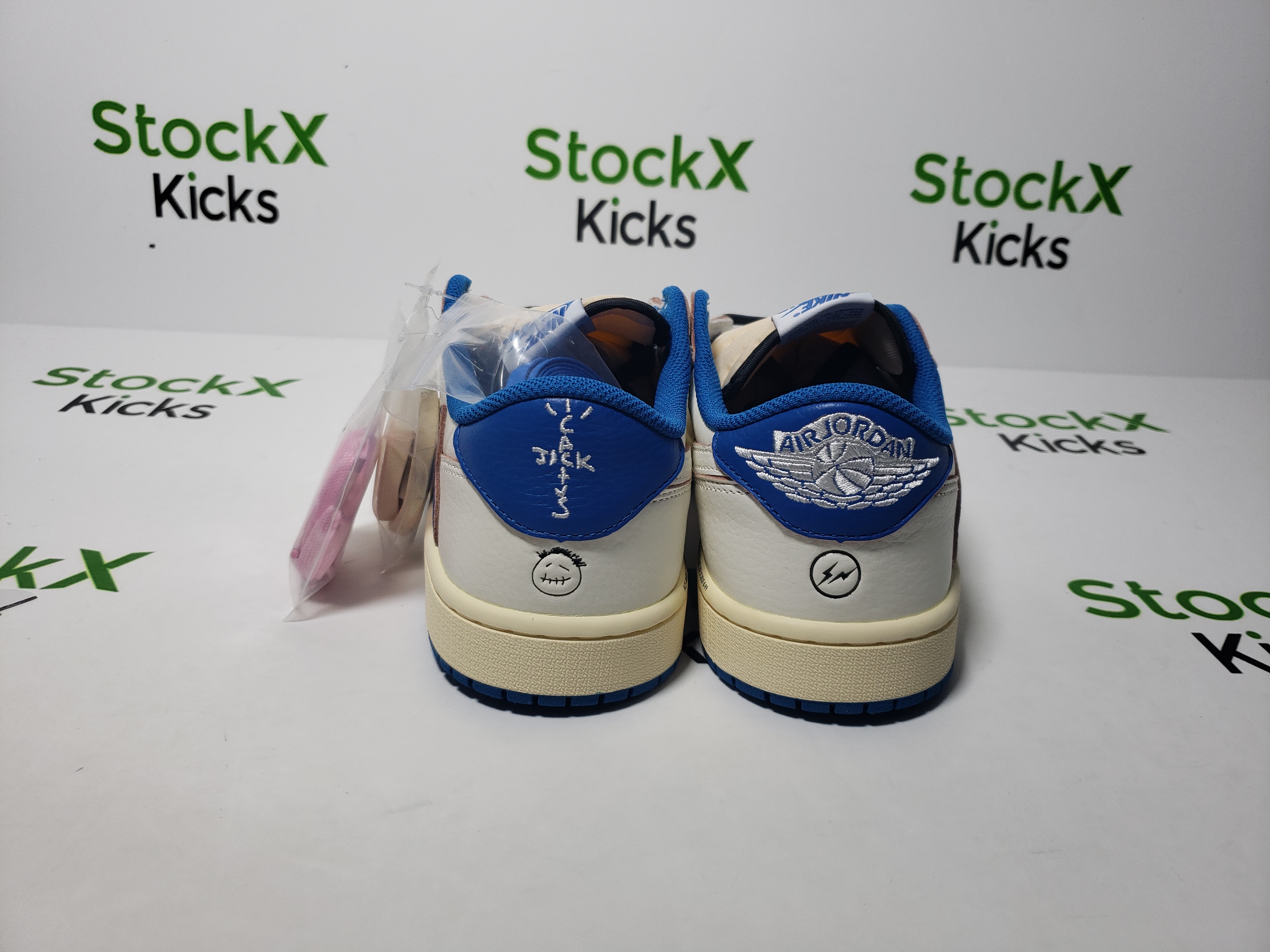 【Top PK God Batch】PK God Batch Air Jordan 1 Retro Low OG SP Fragment x Travis Scott Sail Military Blue DM7866-104 review Stockxkicks 03