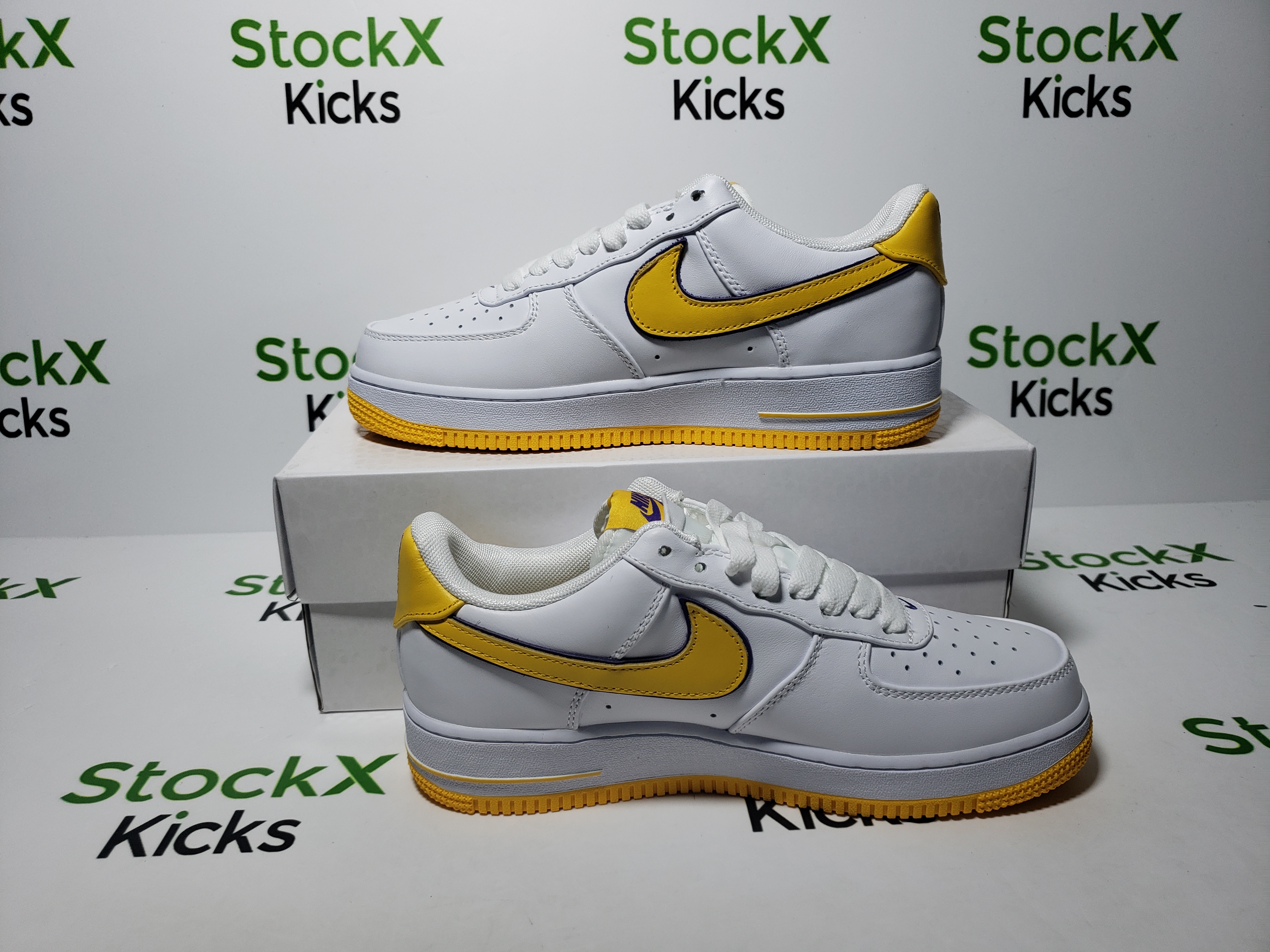 PK God Batch Nike Air Force 1 Low Retro QS Kobe Bryant Lakers Home FZ1151-100 review Stockxkicks 02