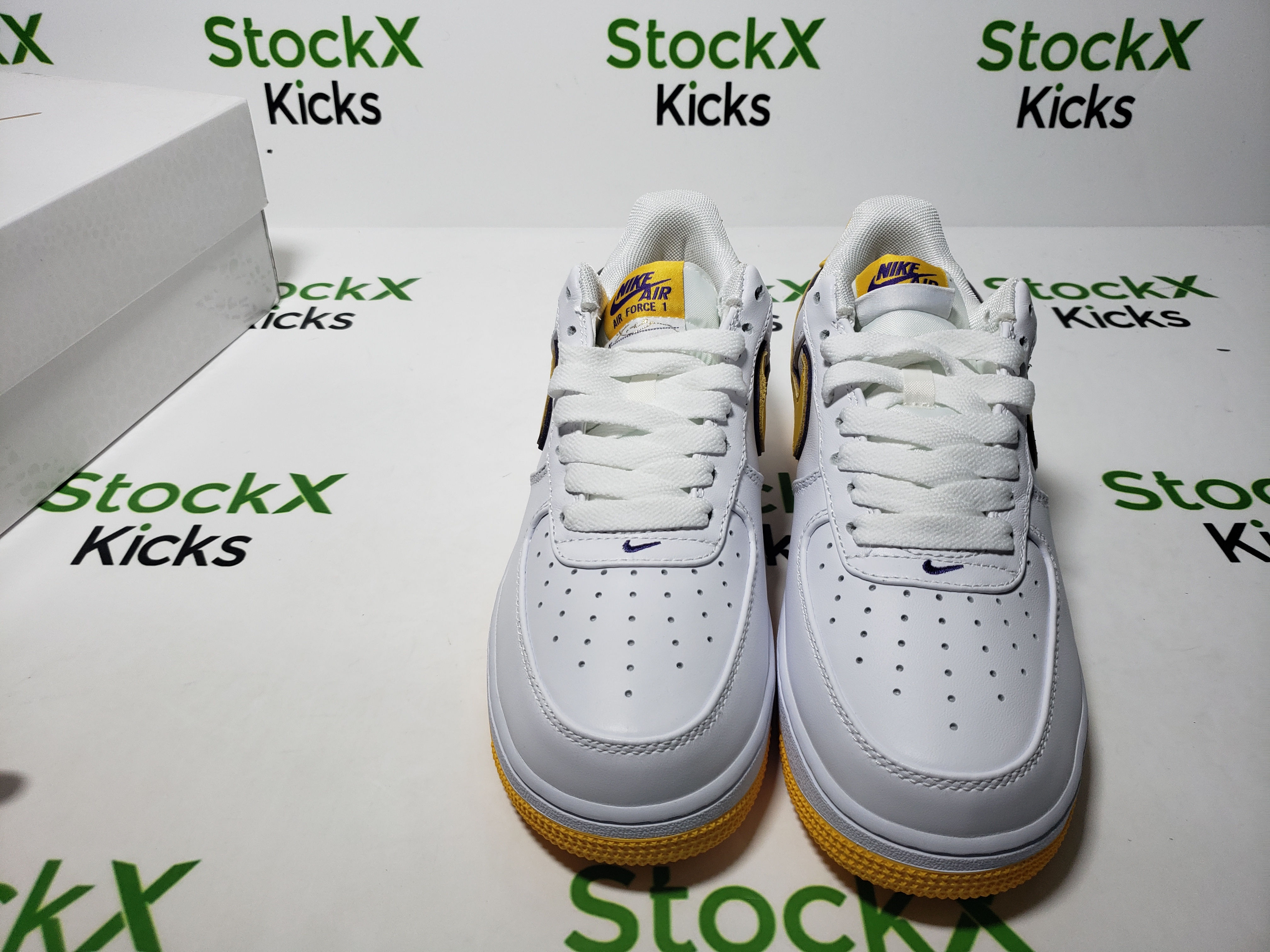 PK God Batch Nike Air Force 1 Low Retro QS Kobe Bryant Lakers Home FZ1151-100 review Stockxkicks 04