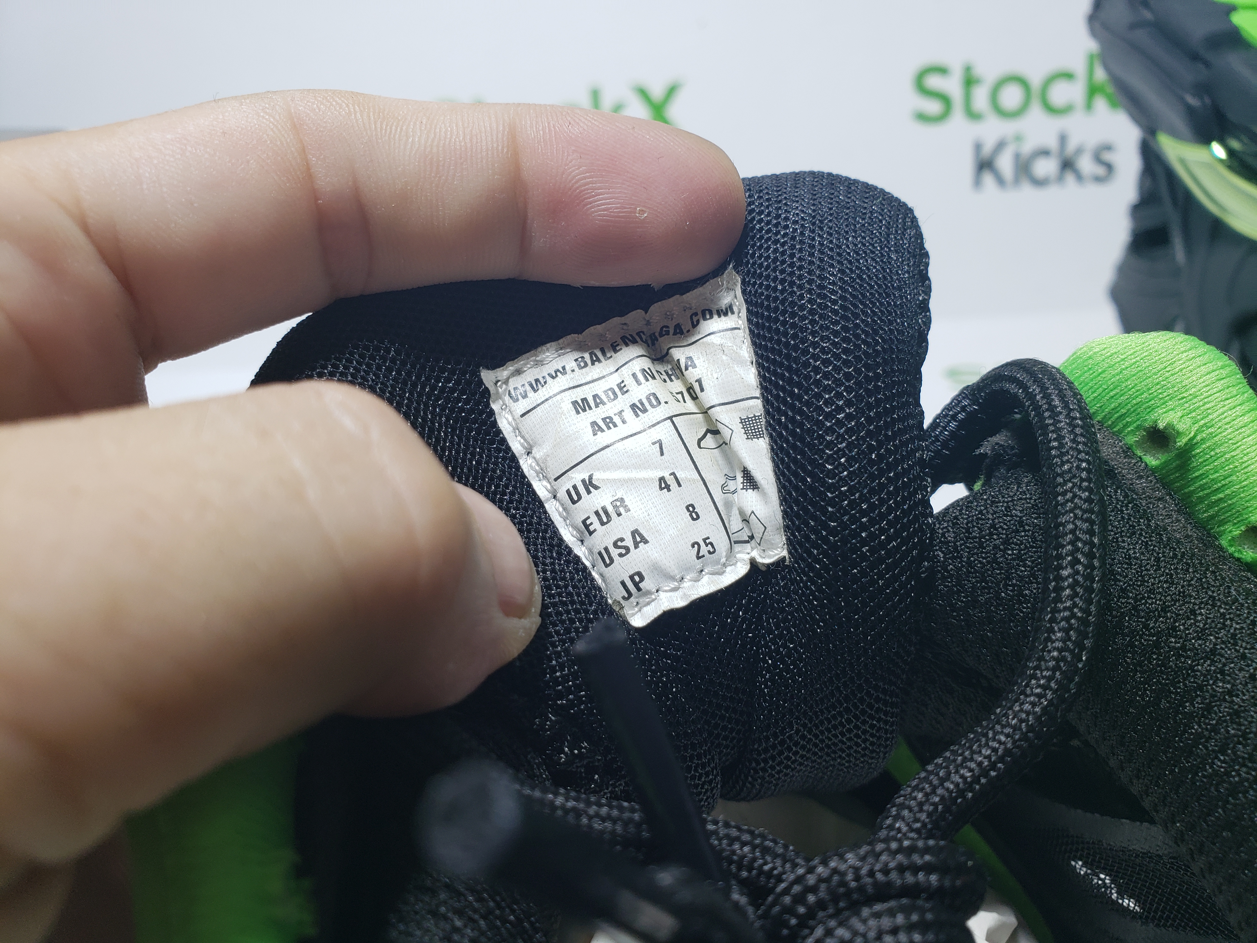 Balenciaga Track 2 Sneaker Black Green 568614 W2GN3 1086 review Stockxkicks 06