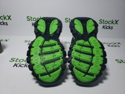Balenciaga Track 2 Sneaker Black Green 568614 W2GN3 1086 review Stockxkicks 06
