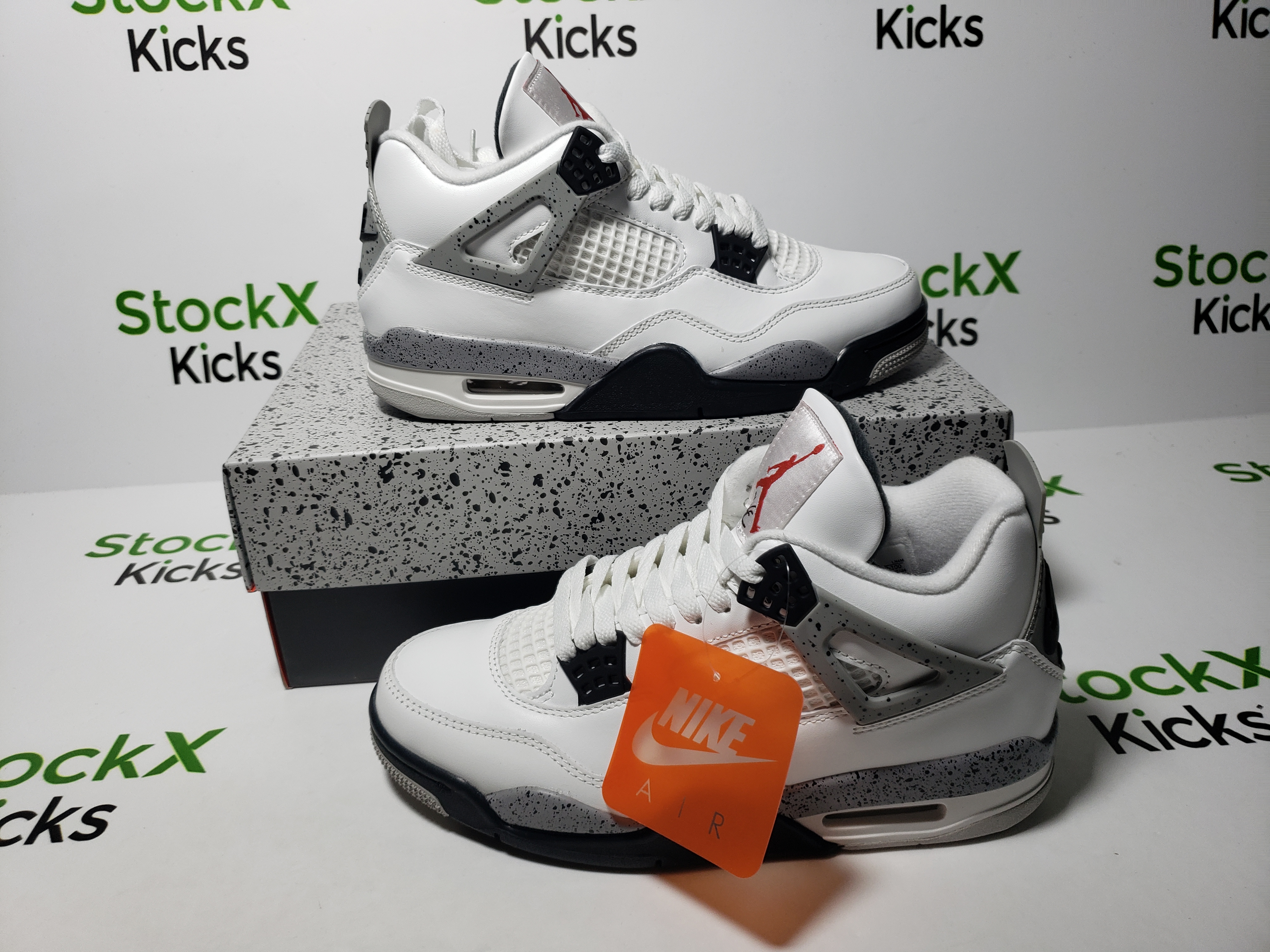 PK God Batch Air Jordan 4 Retro OG White Cement FV5029-100（2025） review Stockxkicks 01
