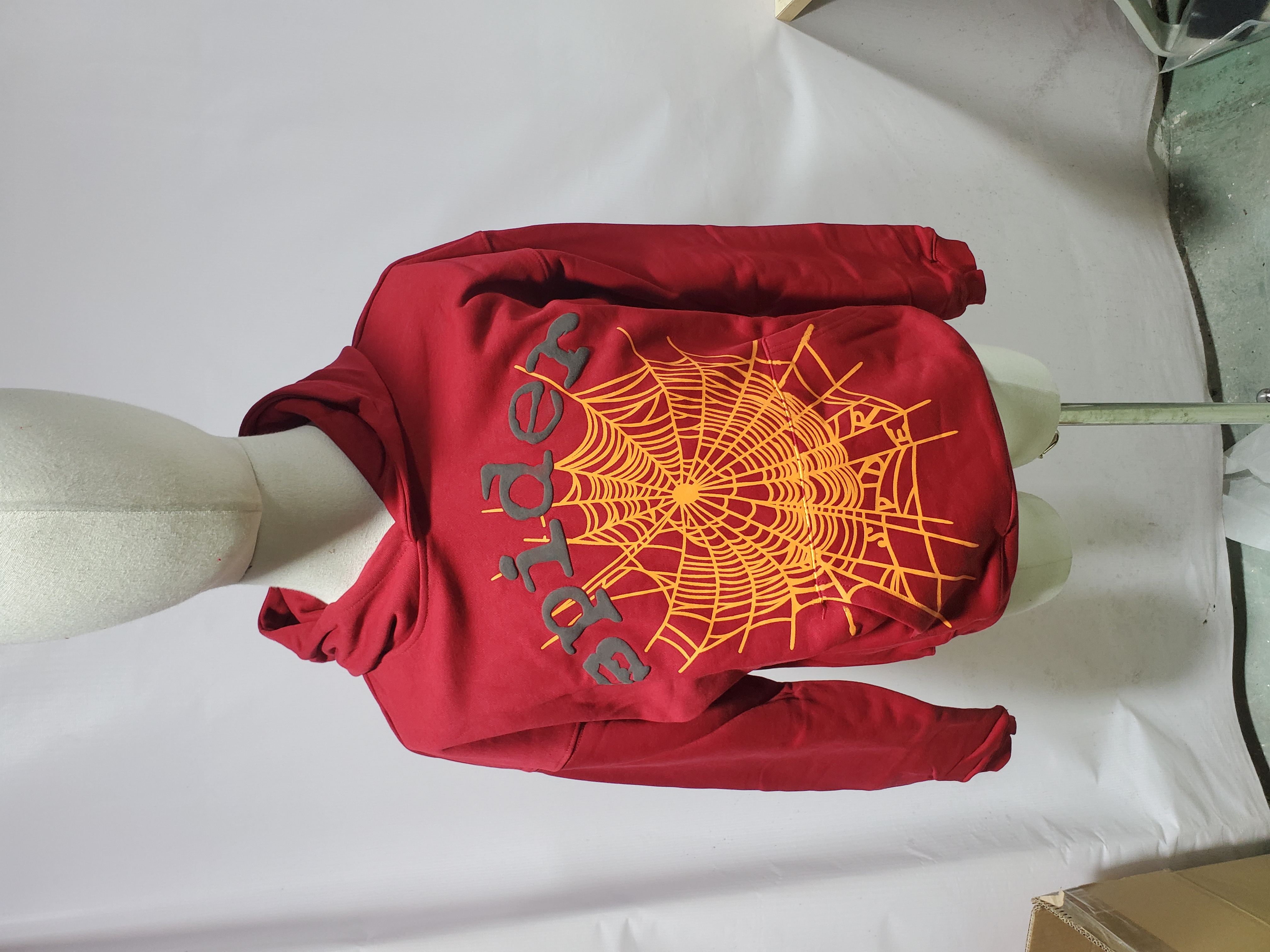 Sp5der Hoodie Red YZ GE945 review Stockxkicks 01