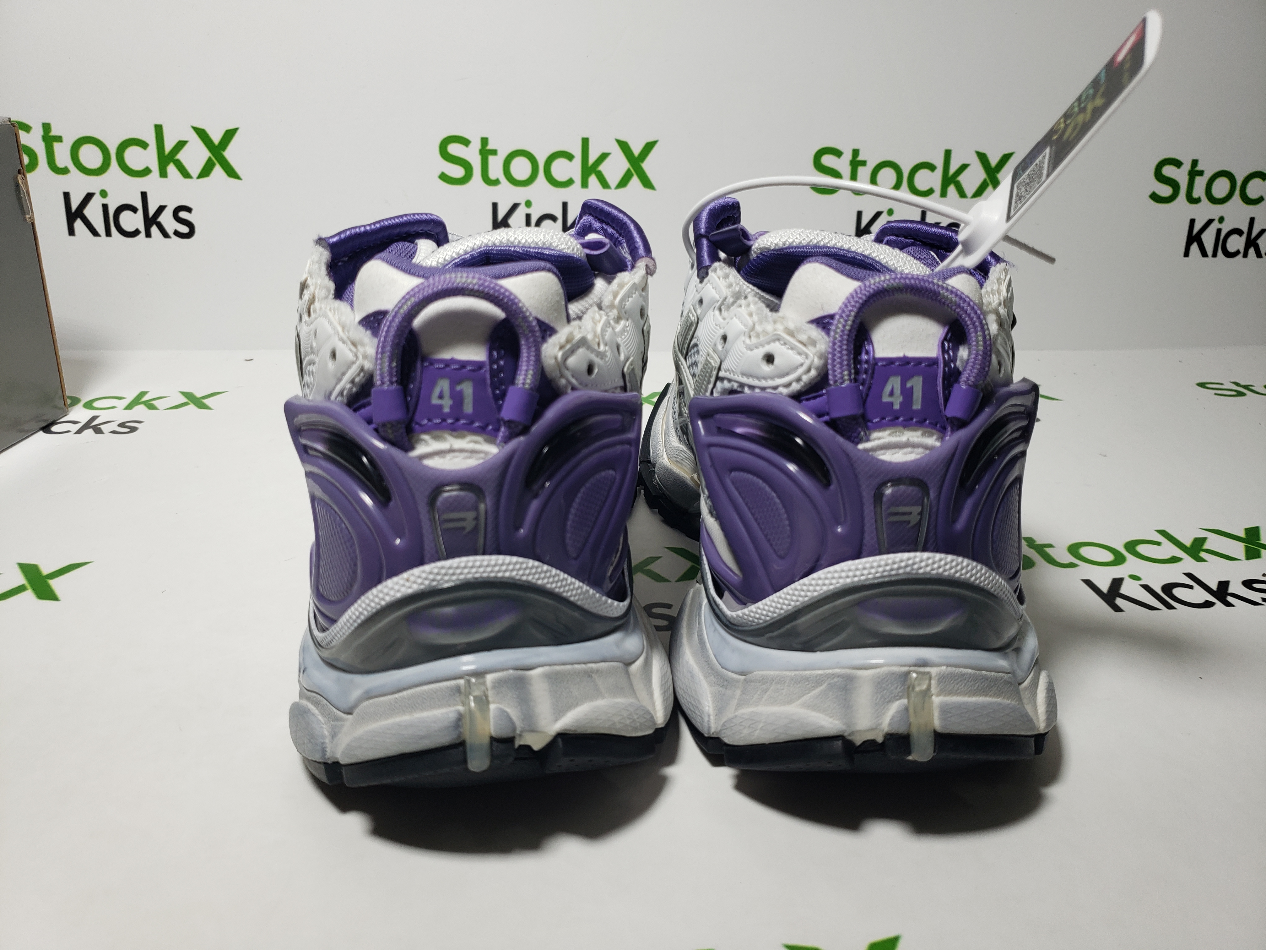 Balenciaga Runner White Purple 677402 W3RB2 5901 review Stockxkicks 03