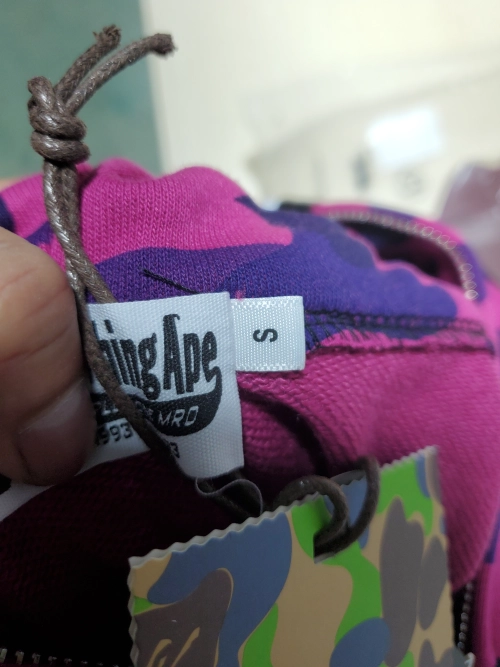 BAPE Color Camo Shark Zip Hoodie Purple 4580793338444 review 